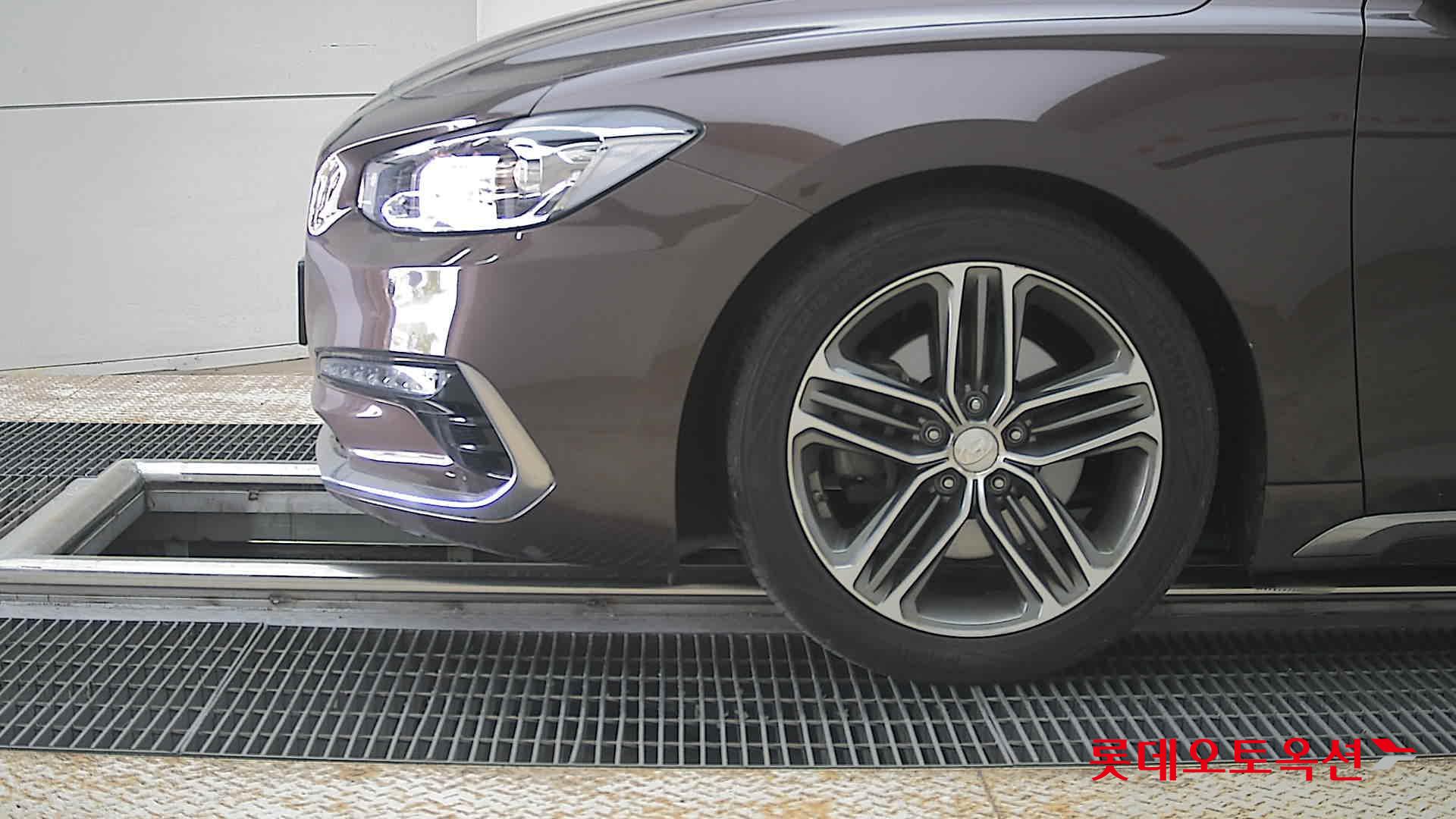 Hyundai Grandeur 2018 - Image 25