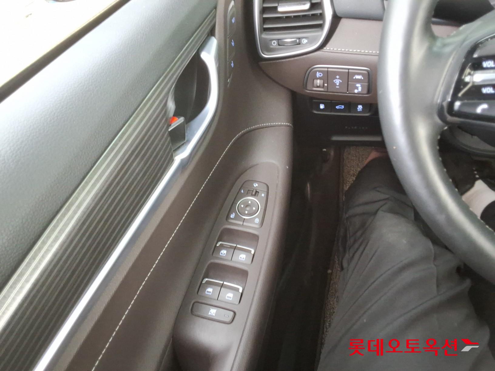 Hyundai Grandeur 2018 - Image 29