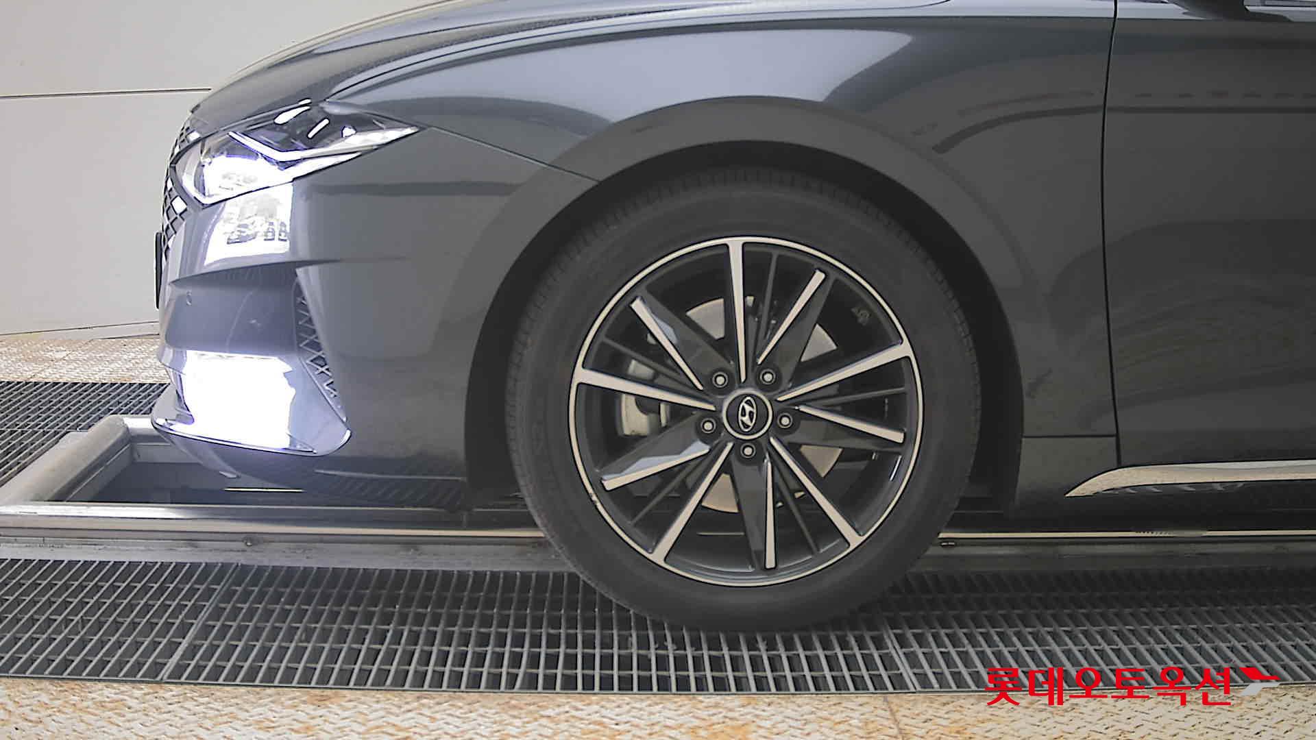 Hyundai Grandeur 2020 - Image 25