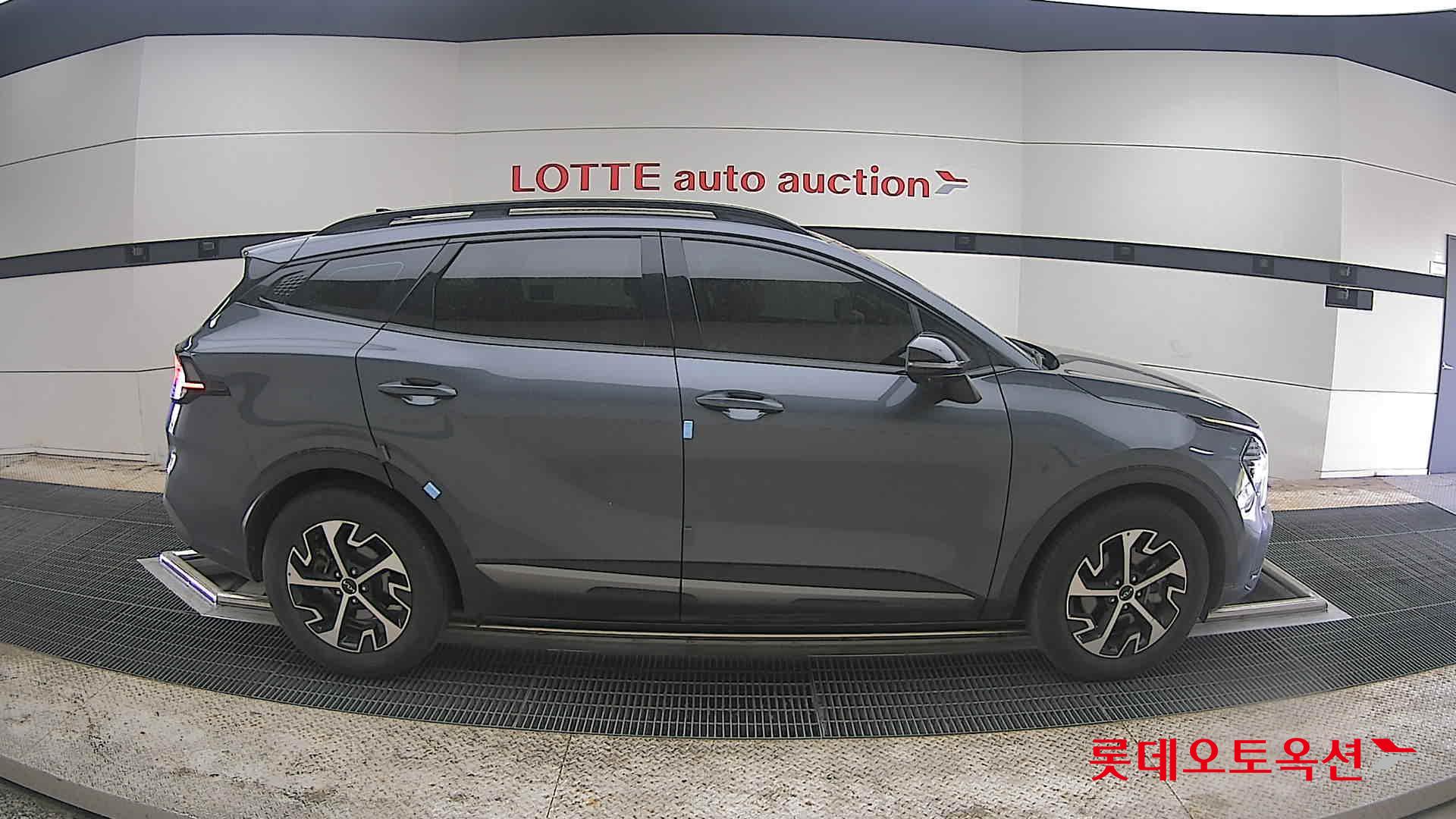 Kia Sportage 2023 - Image 21