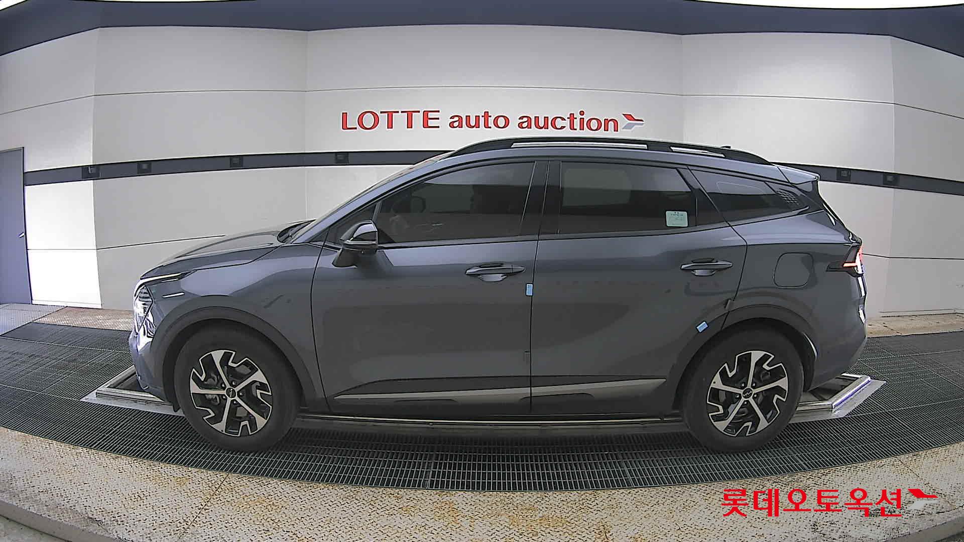 Kia Sportage 2023 - Image 13