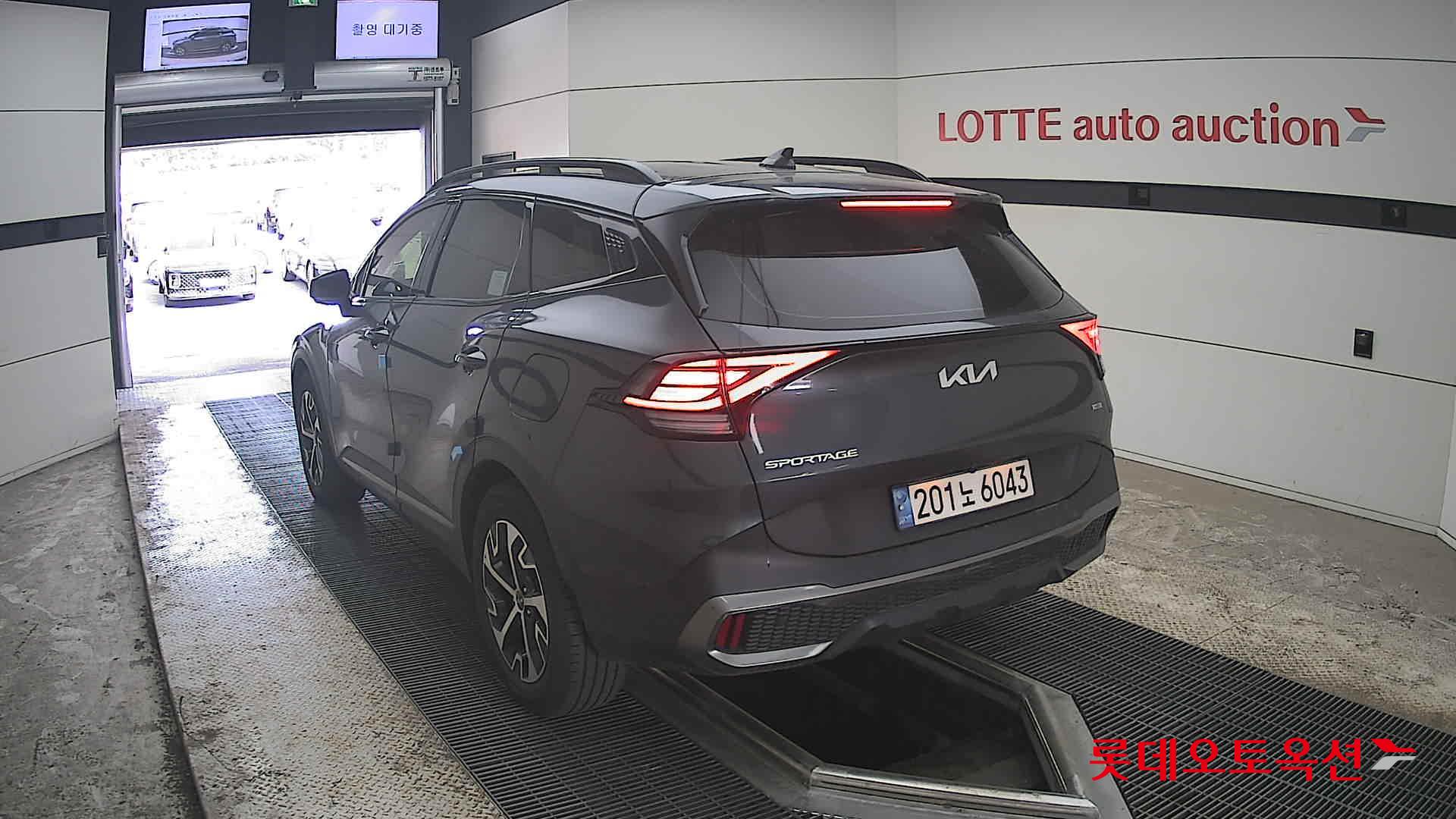 Kia Sportage 2023 - Image 16