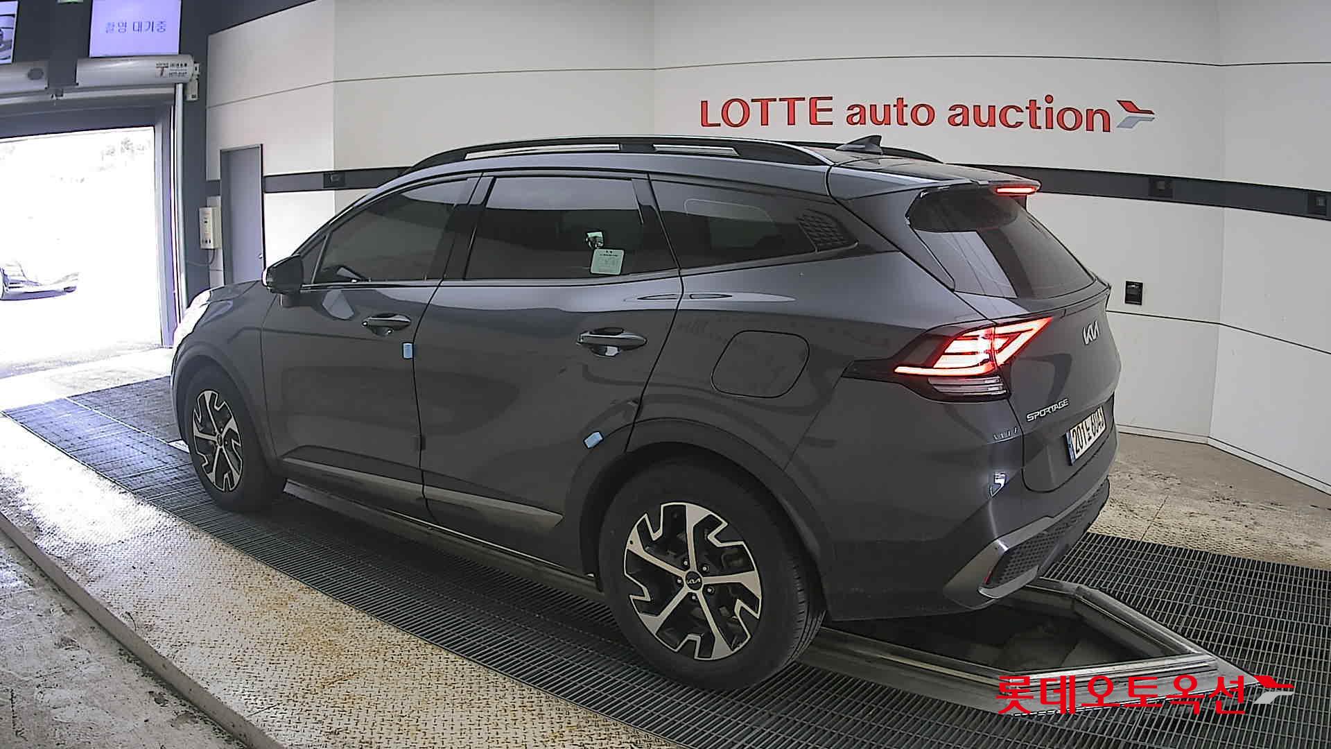 Kia Sportage 2023 - Image 15