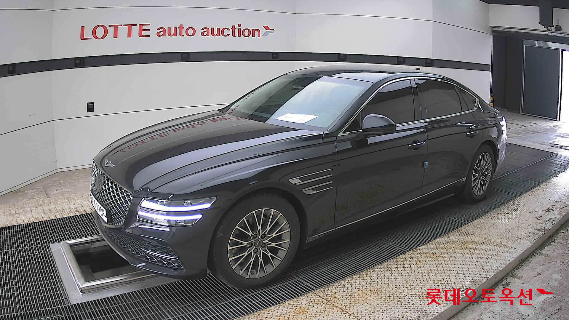 Genesis G80 2021 - Image 11