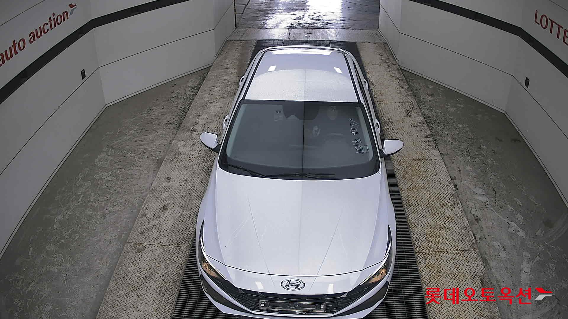 Hyundai Elantra 2021 - Image 7