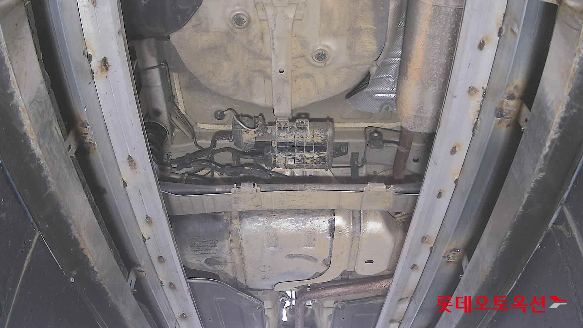 Hyundai Elantra 2021 - Image 2