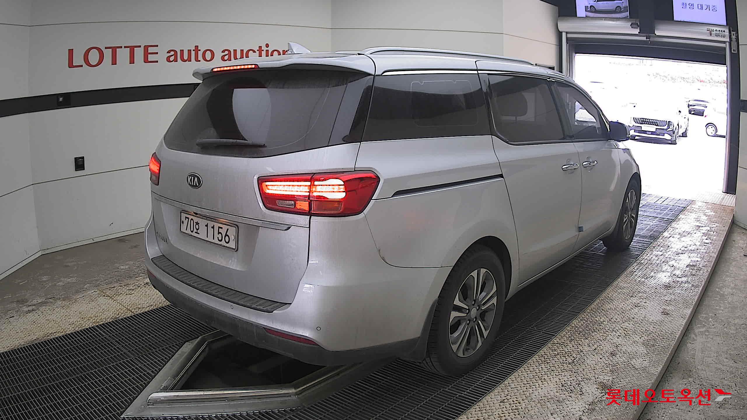 Kia New Carnival 2020 - Image 5