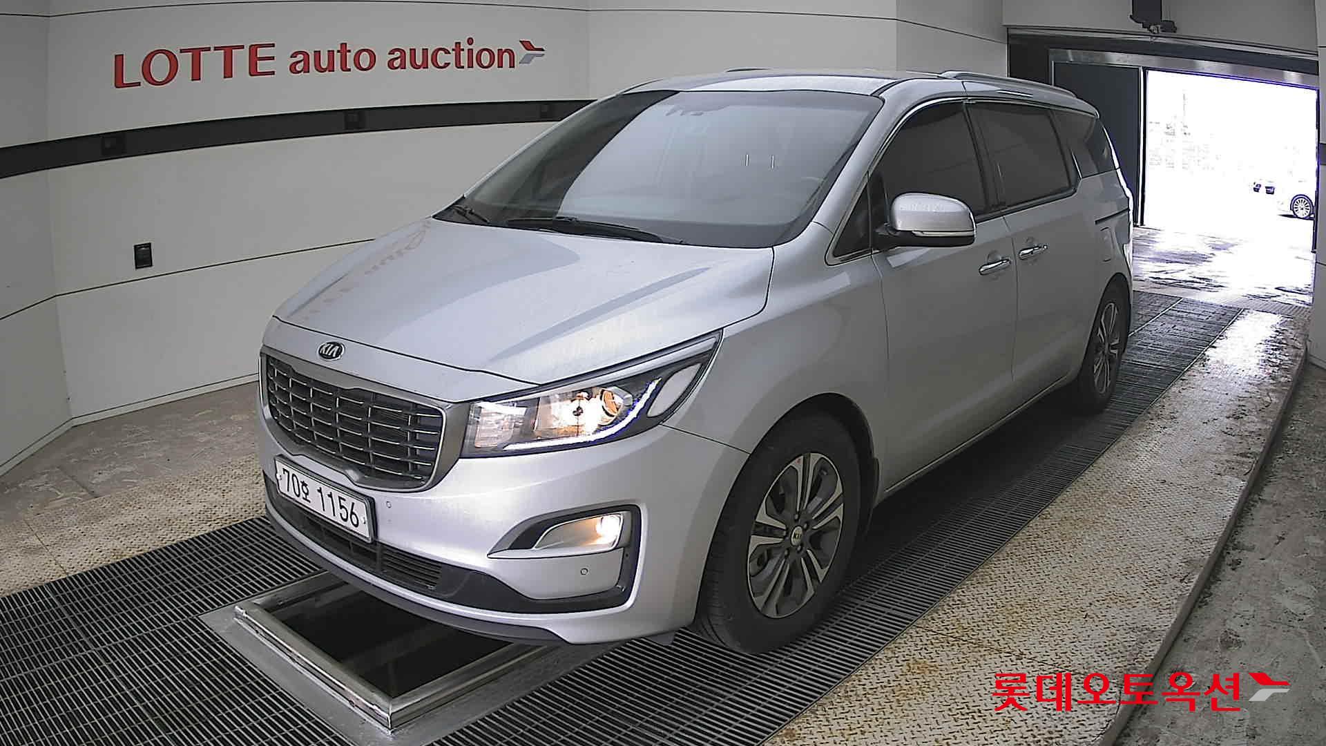 Kia New Carnival 2020 - Image 3