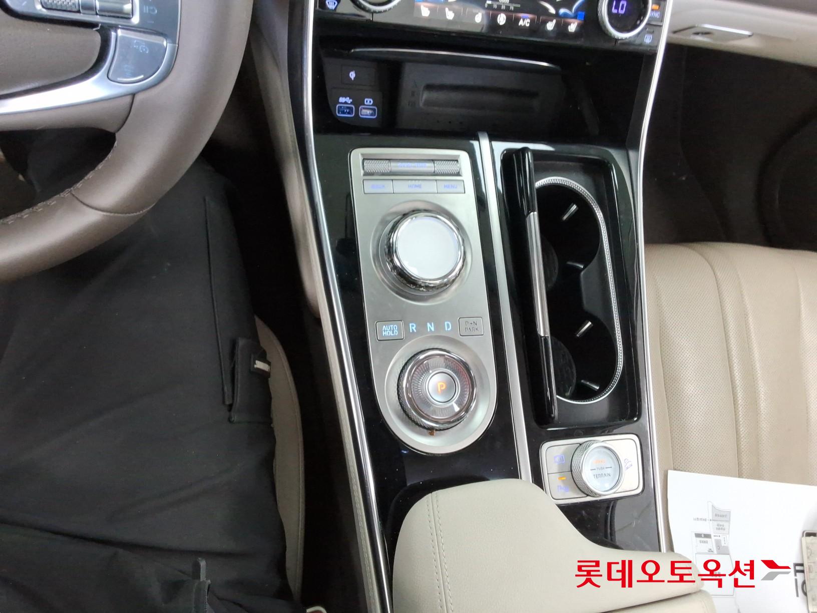 제네시스 GV80 - 34