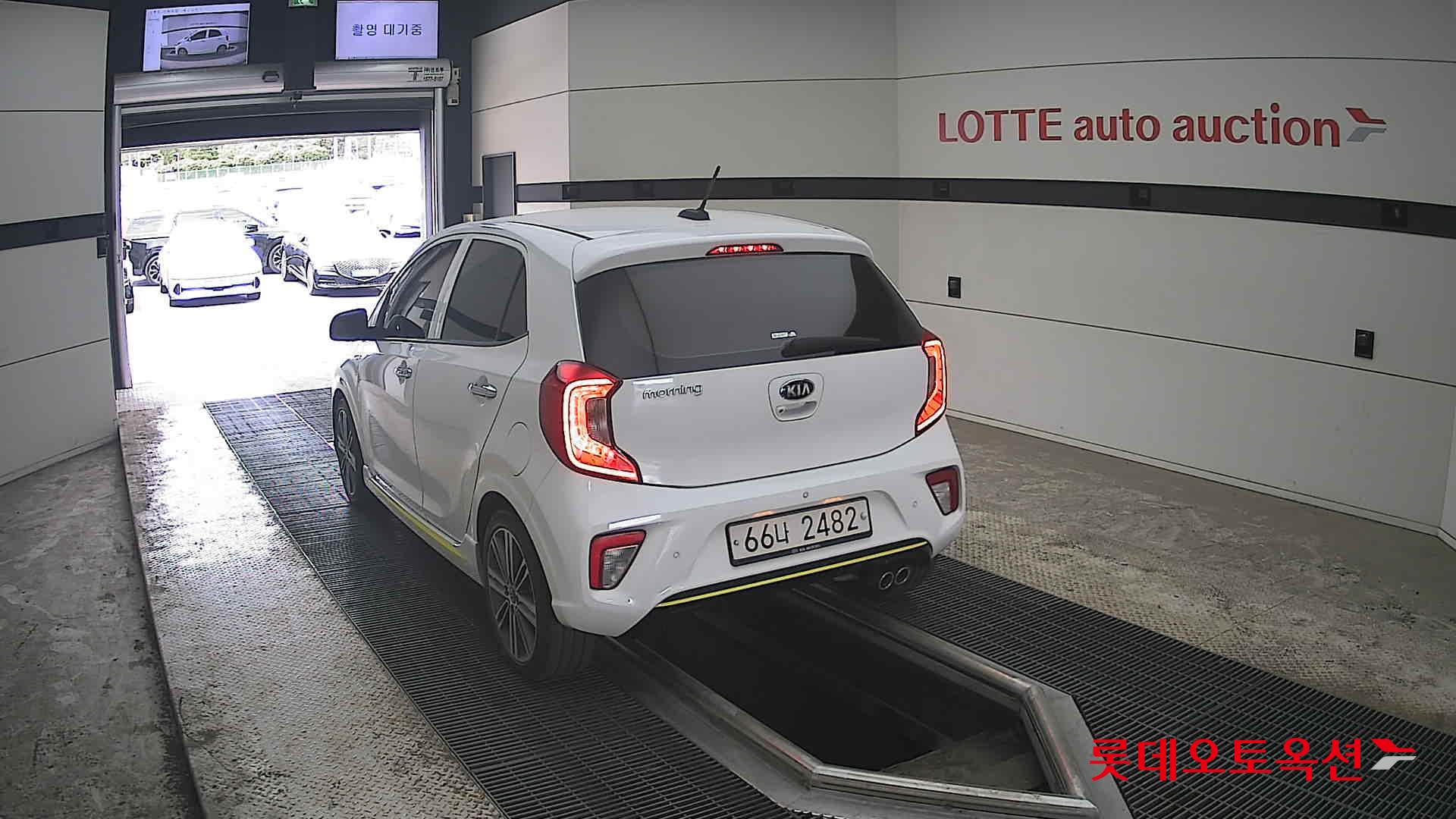 Kia Morning 2017 - Image 16