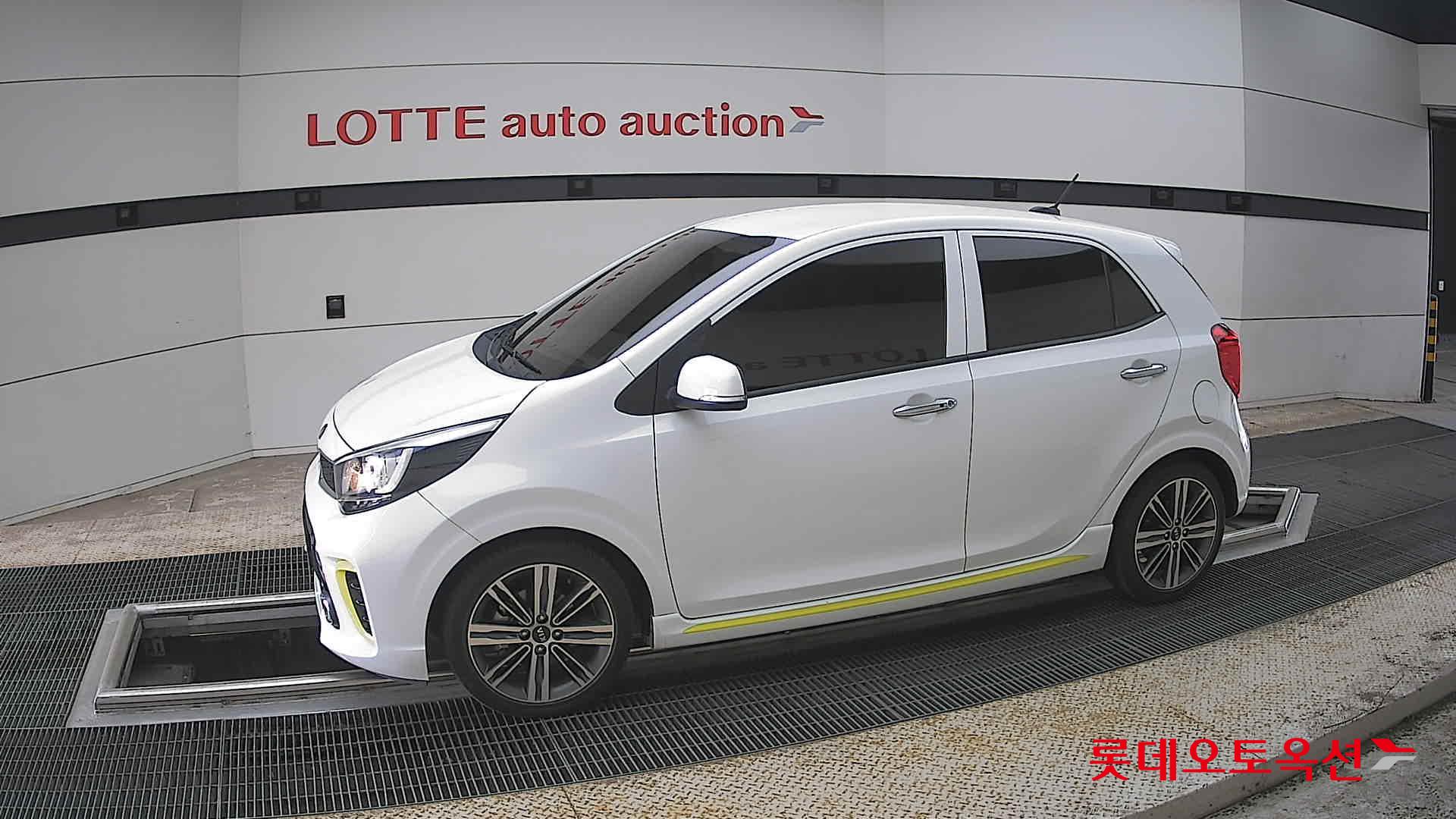 Kia Morning 2017 - Image 12