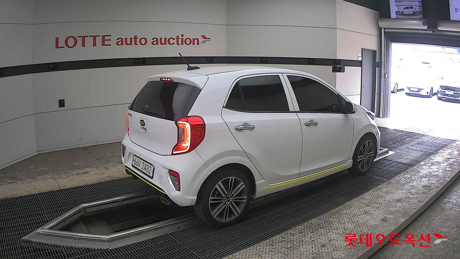 Kia Morning 2017 - Image 19