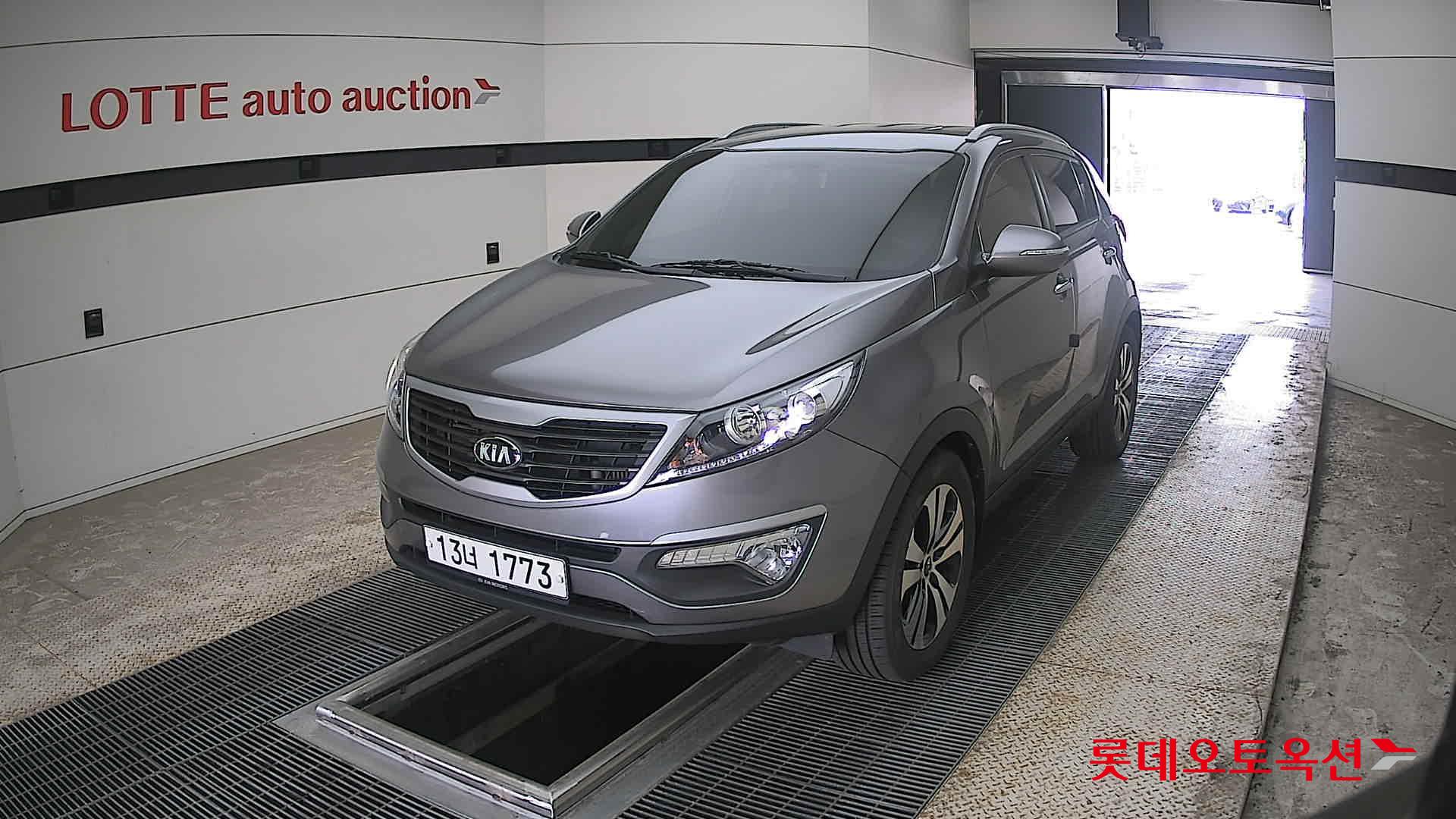 Kia Sportage 2013 - Image 10