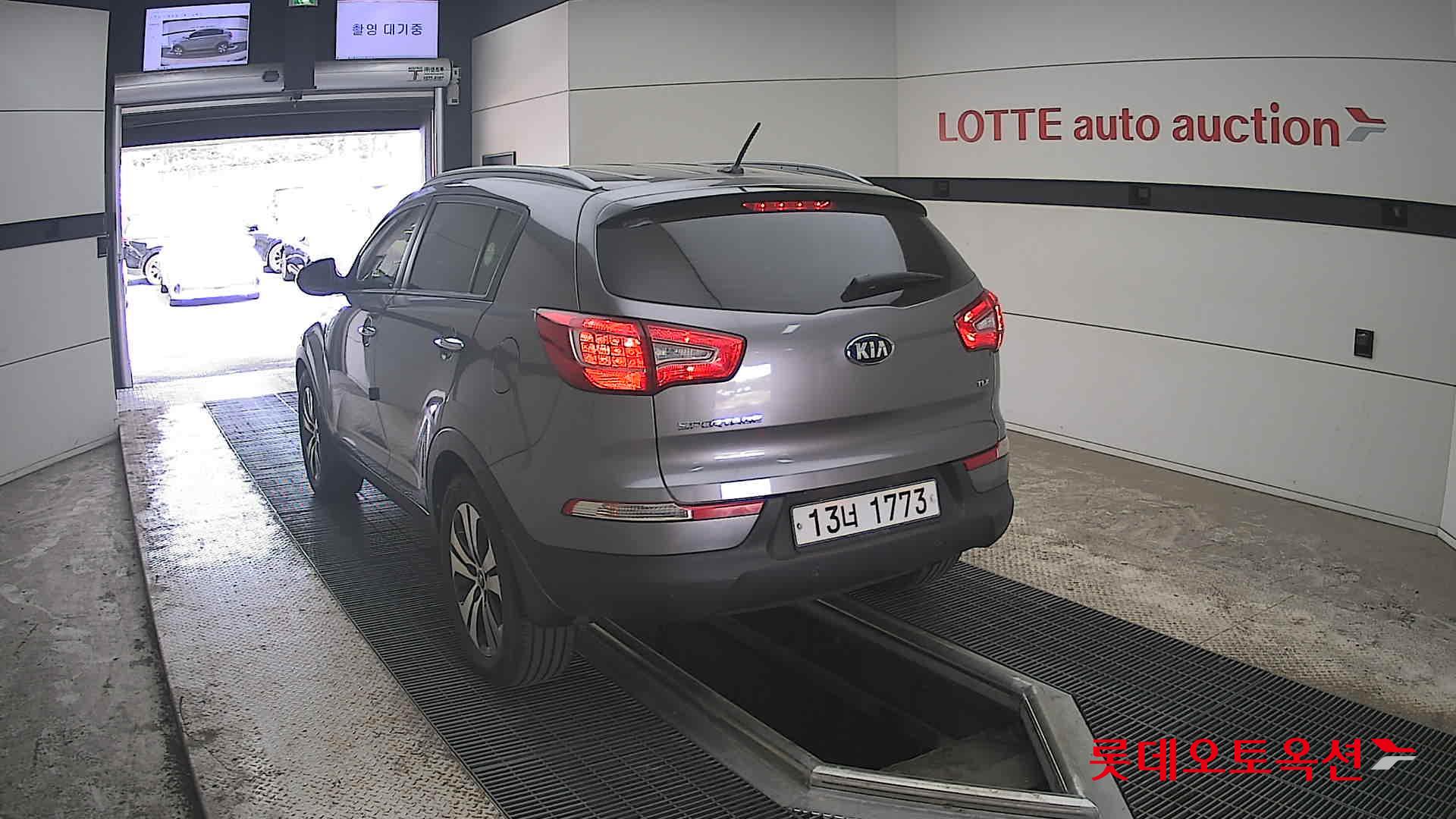 Kia Sportage 2013 - Image 16