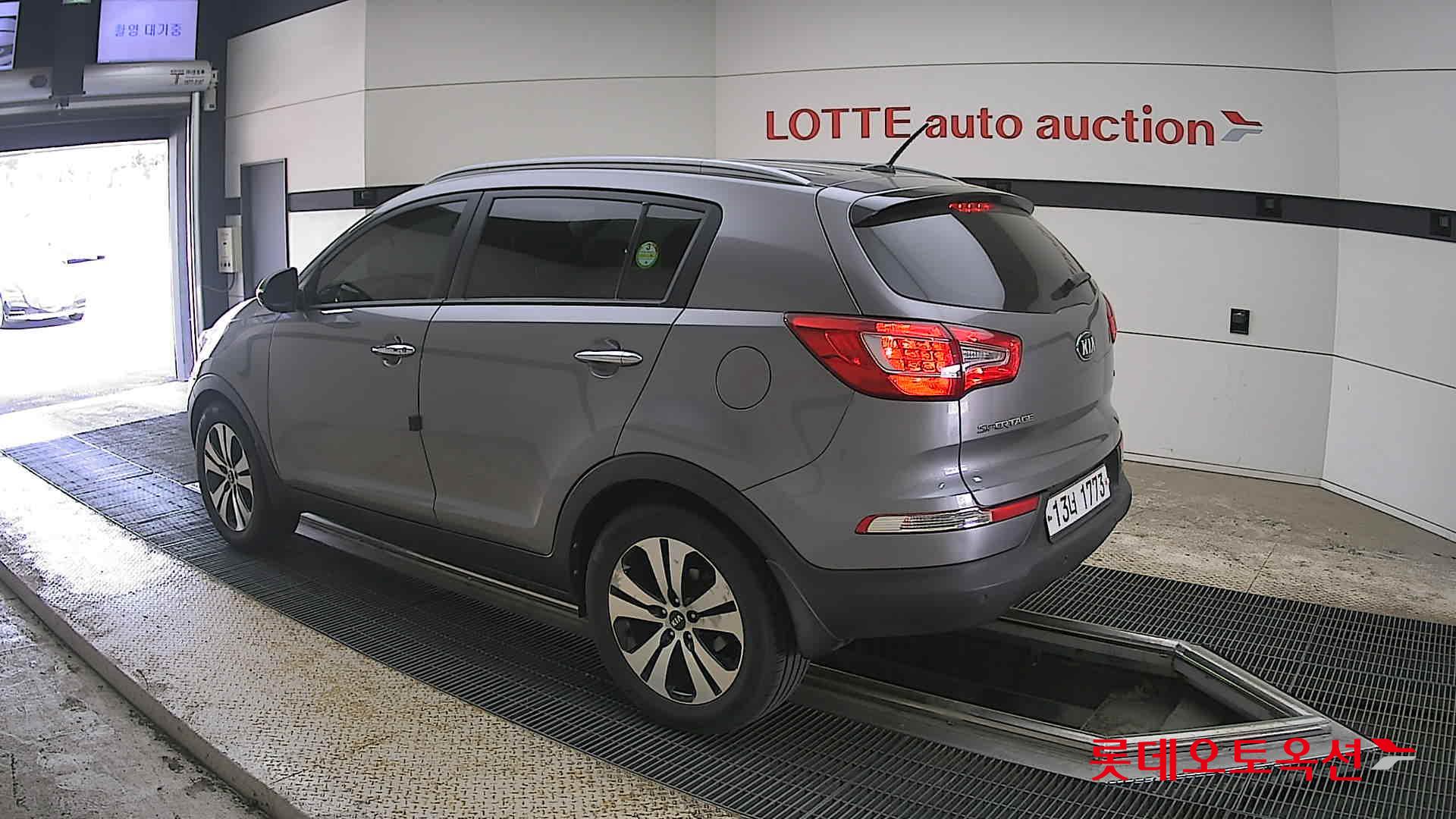 Kia Sportage 2013 - Image 15