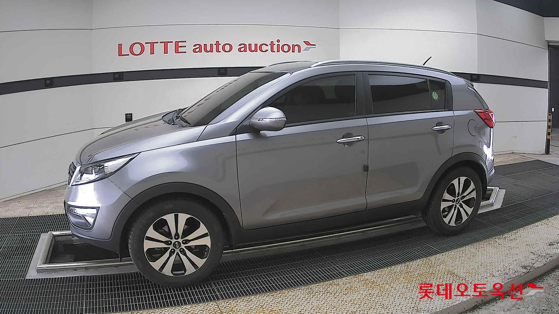 Kia Sportage 2013 - Image 12