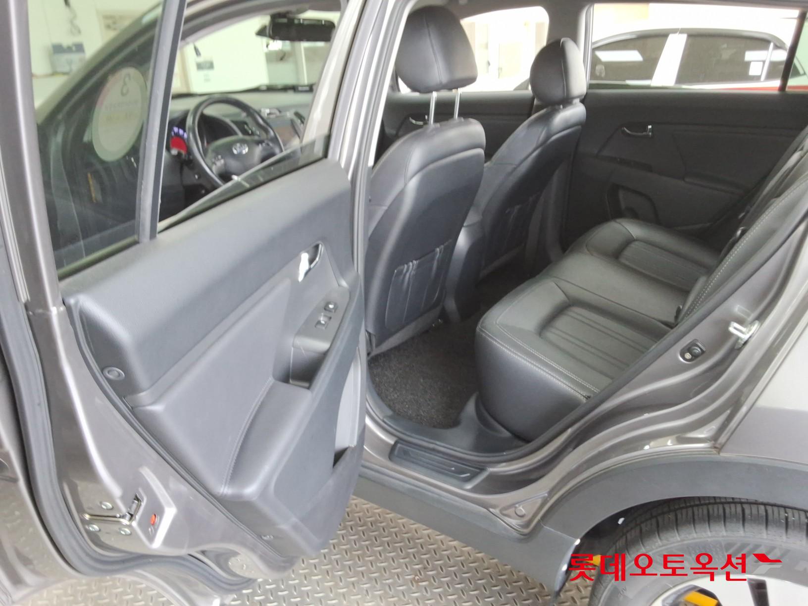 Kia Sportage 2013 - Image 37