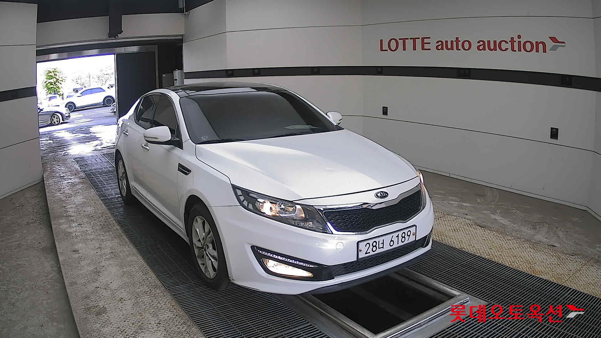 기아자동차 K5 2012 - 이미지 24