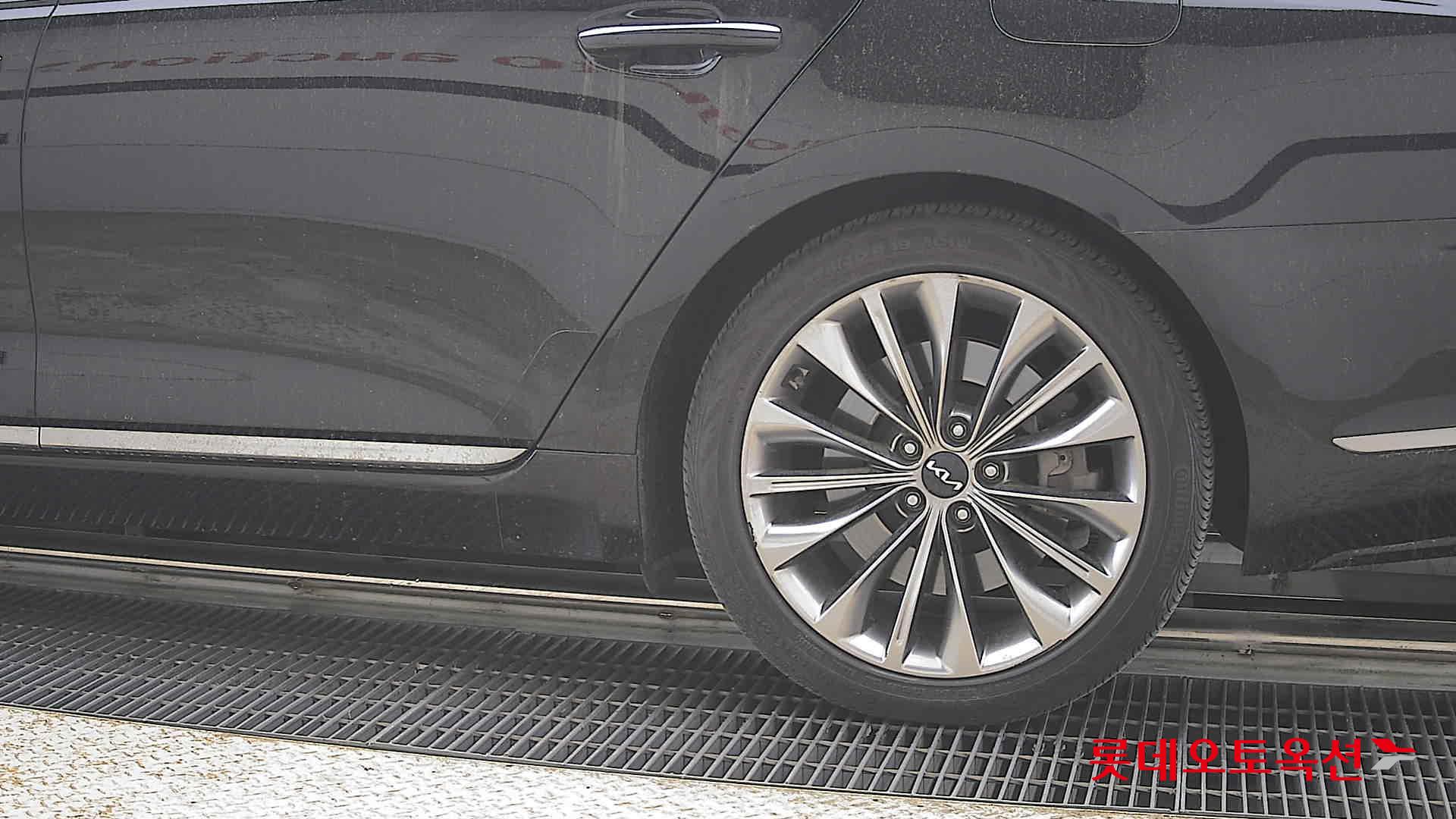 Kia K9 2022 - Image 26