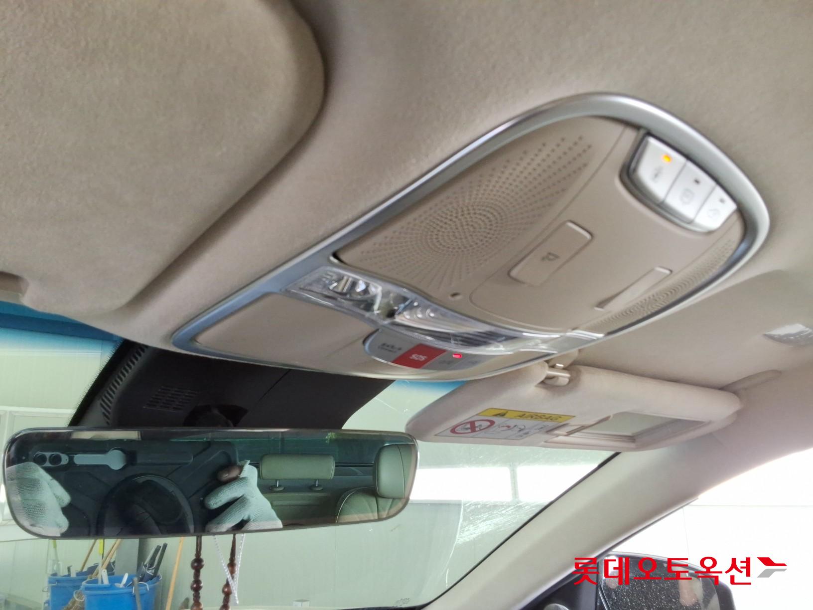 Kia K9 2022 - Image 31