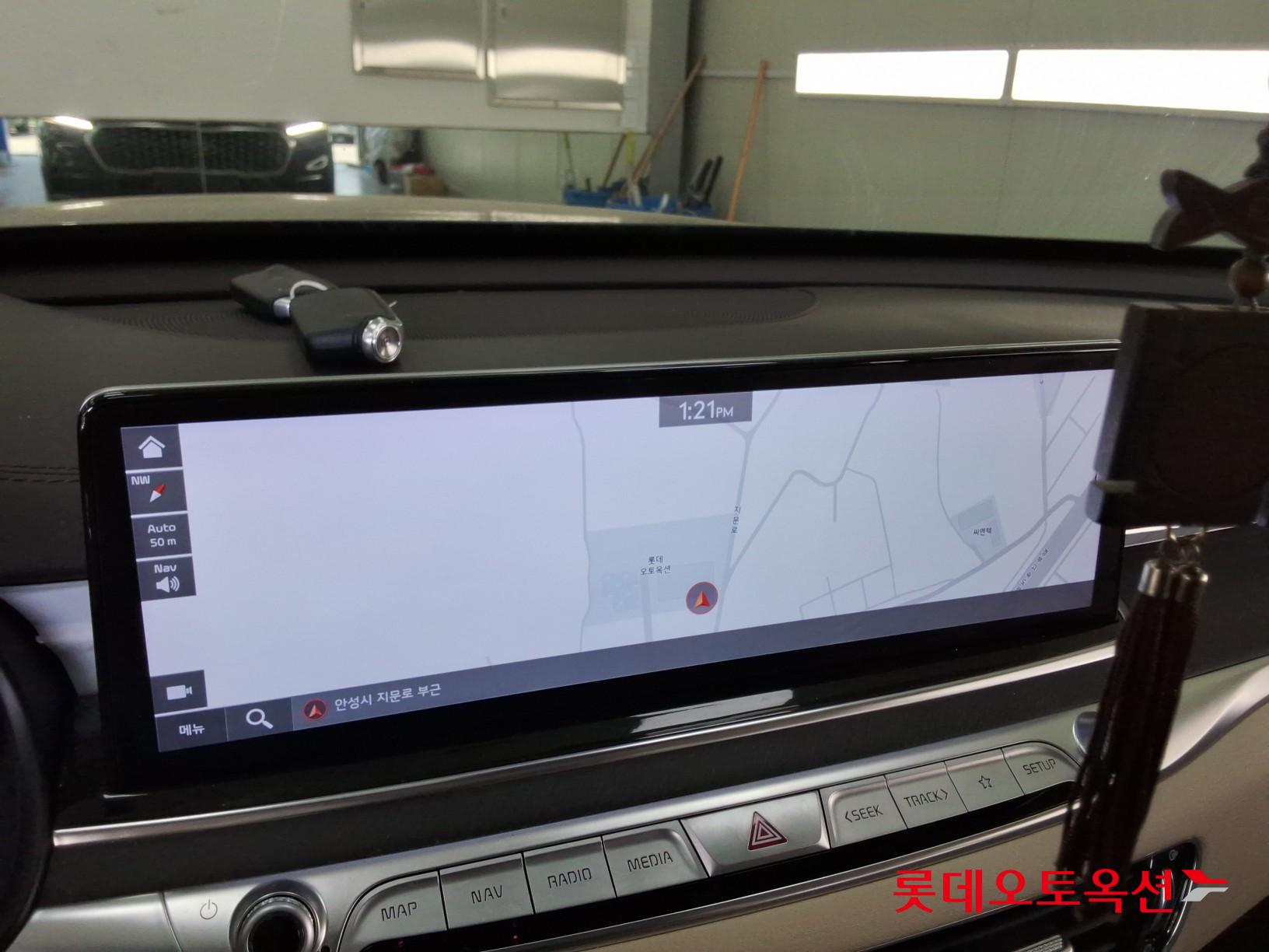 Kia K9 2022 - Image 32