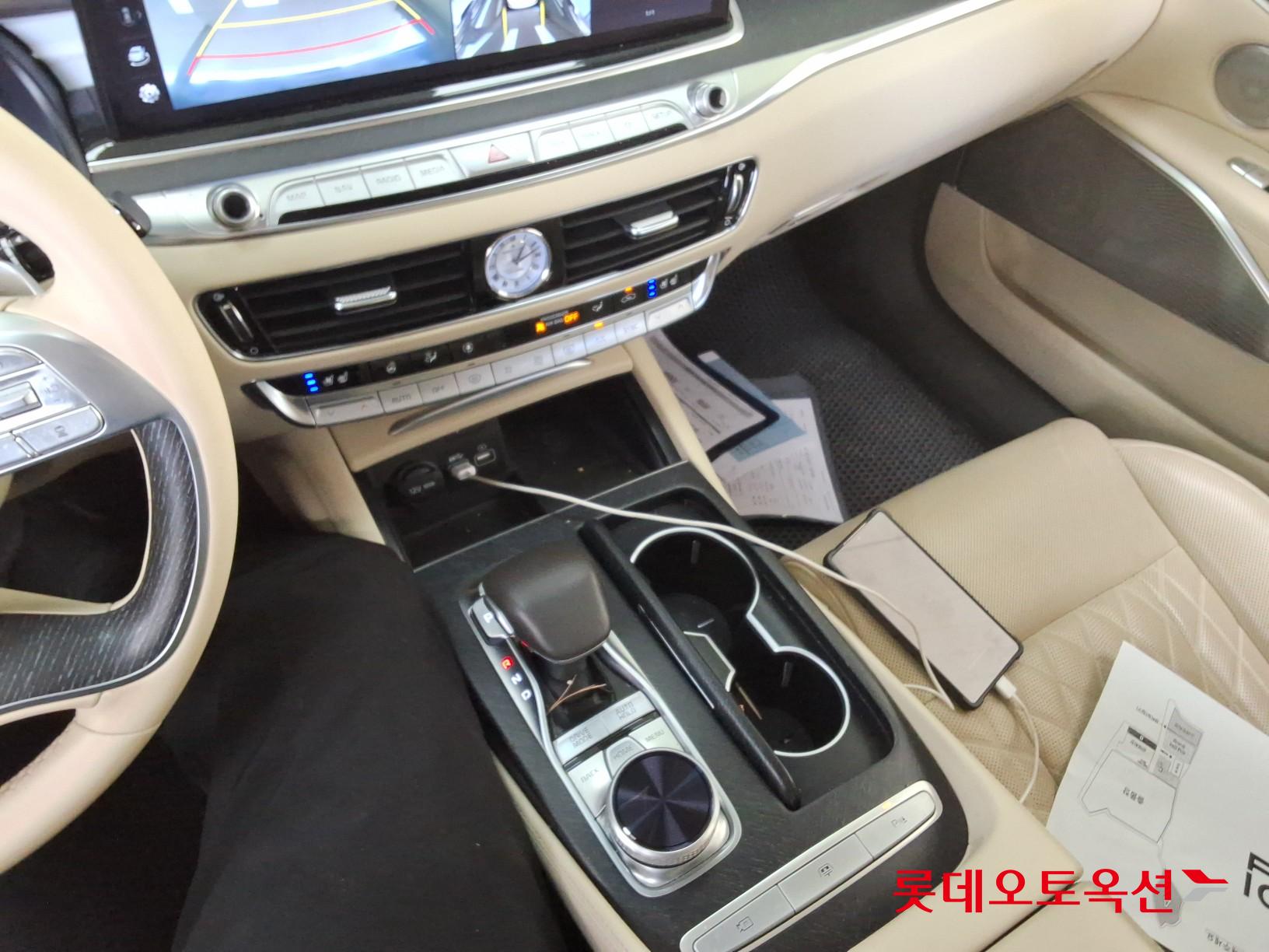 Kia K9 2022 - Image 34