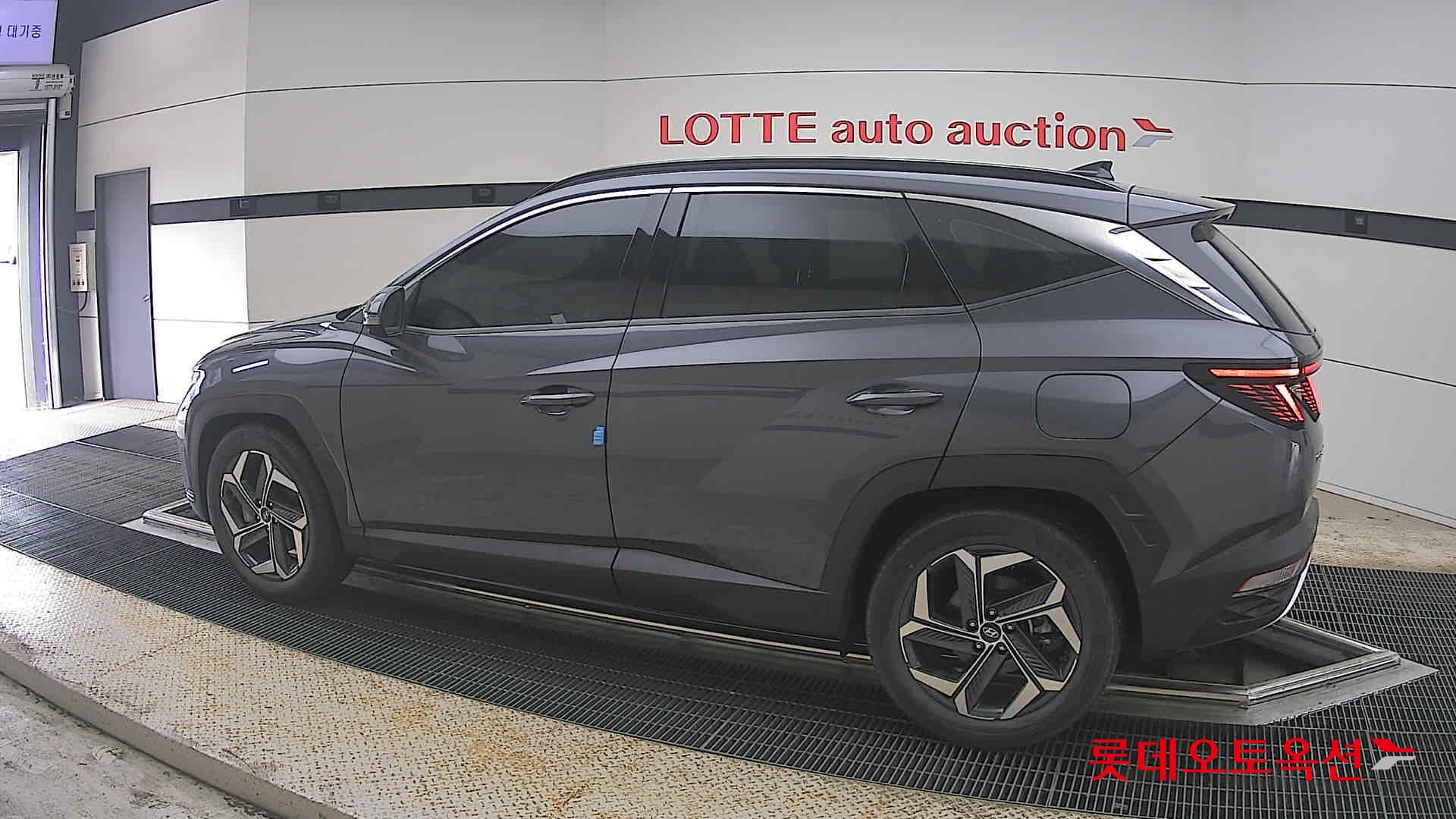 2021 - hyundai tucson