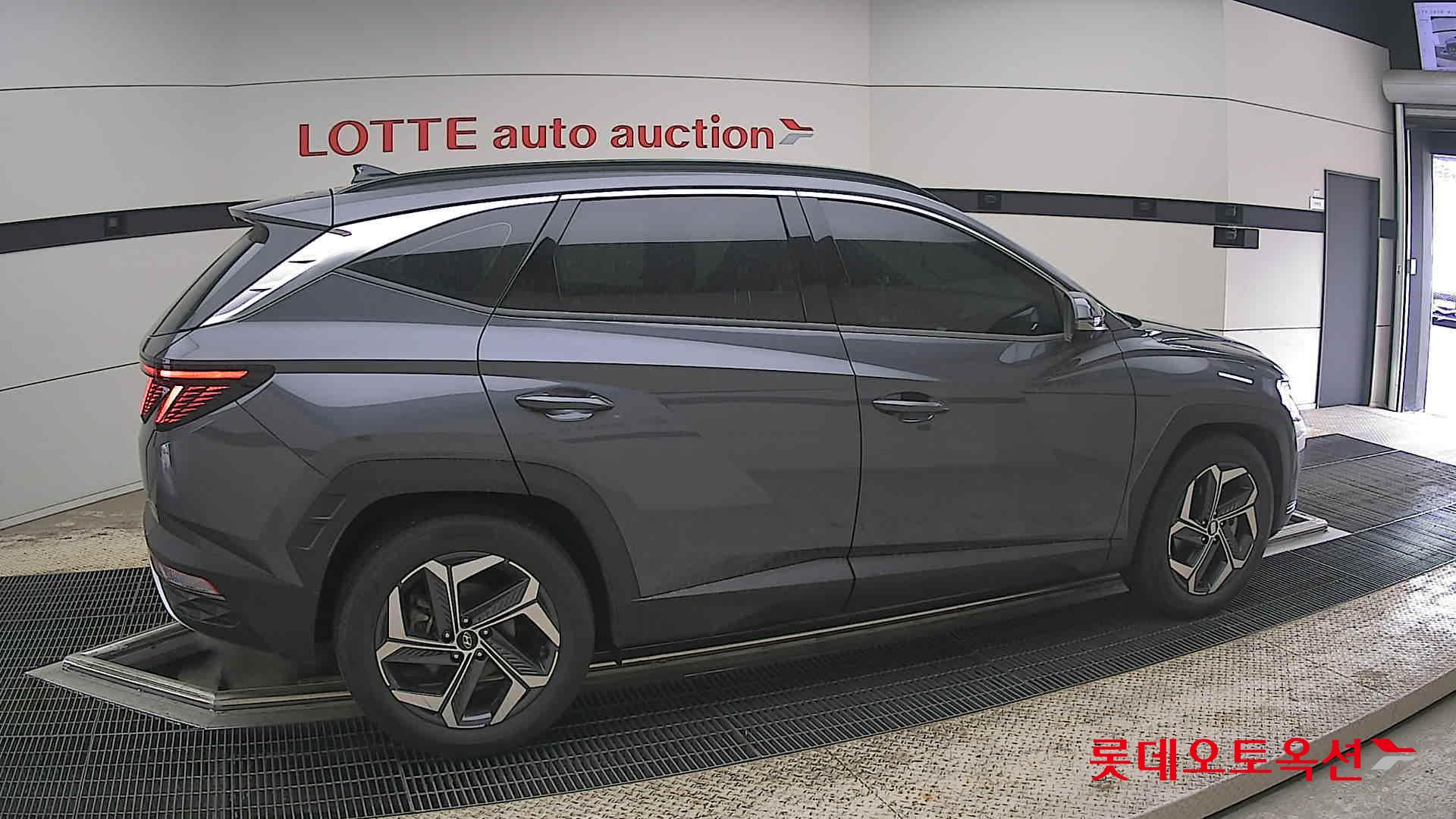 2021 - hyundai tucson