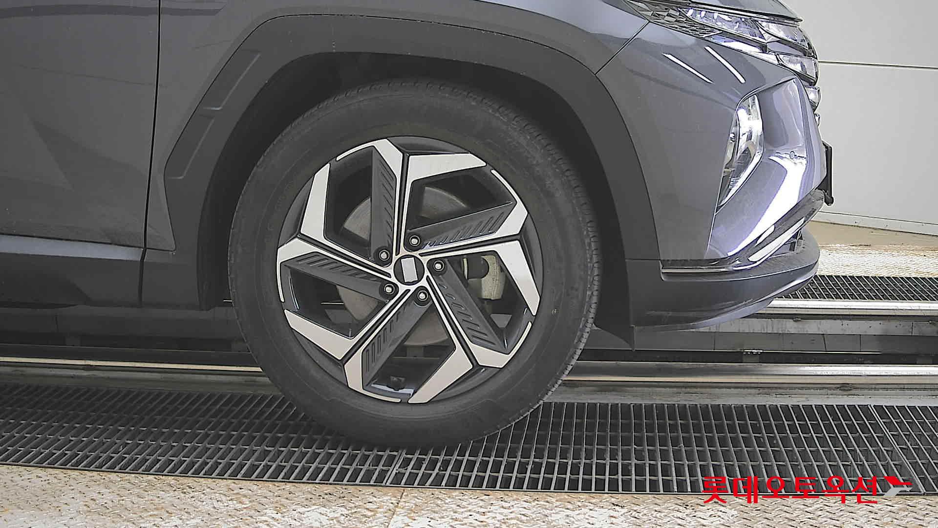 2021 - hyundai tucson