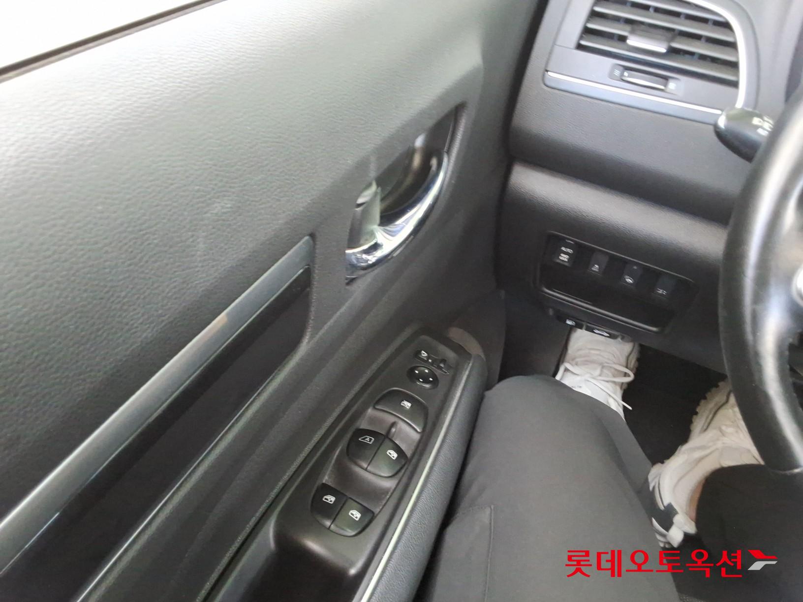 Renault Samsung QM6 - 29