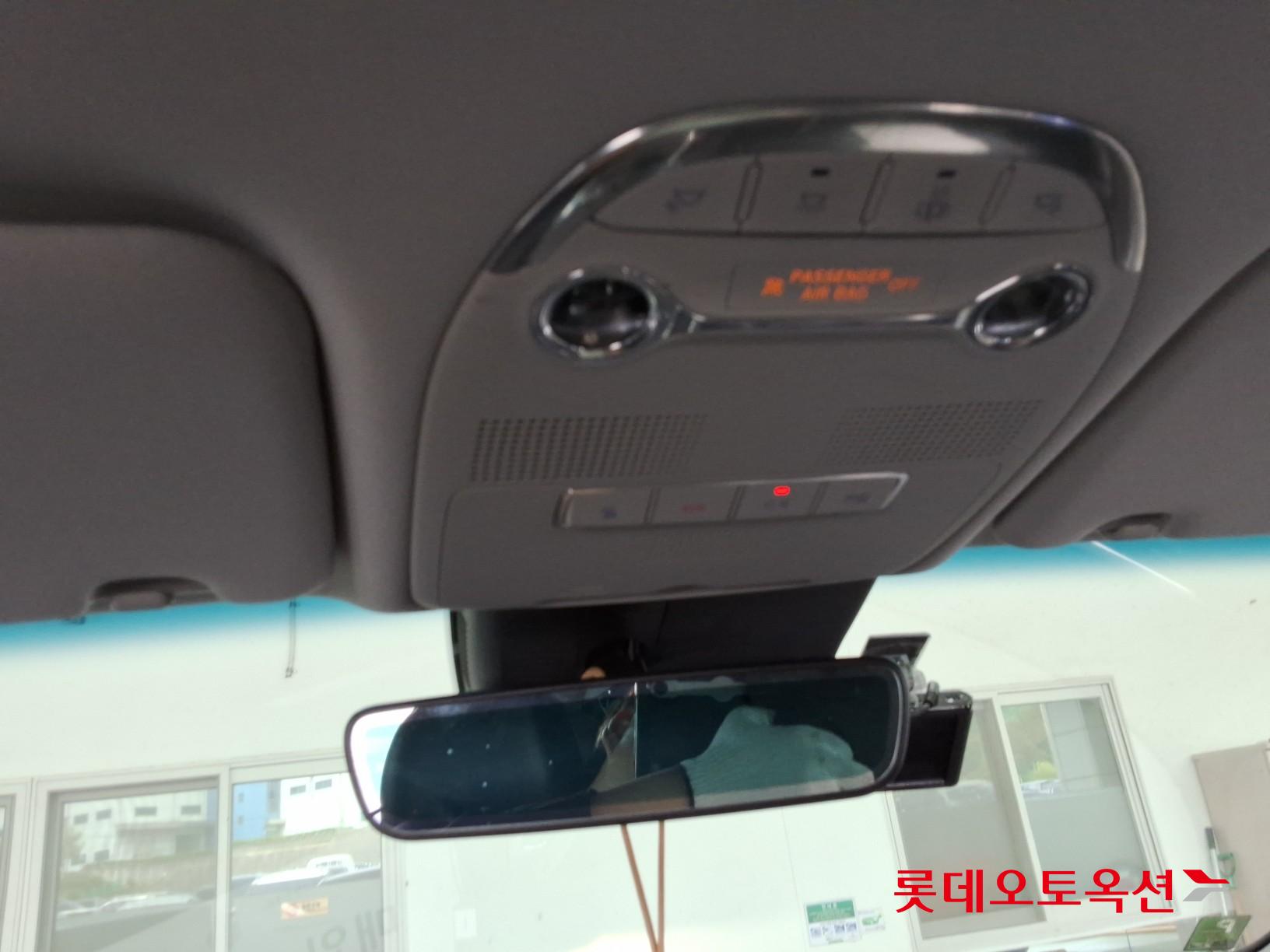 Hyundai Grandeur - 35