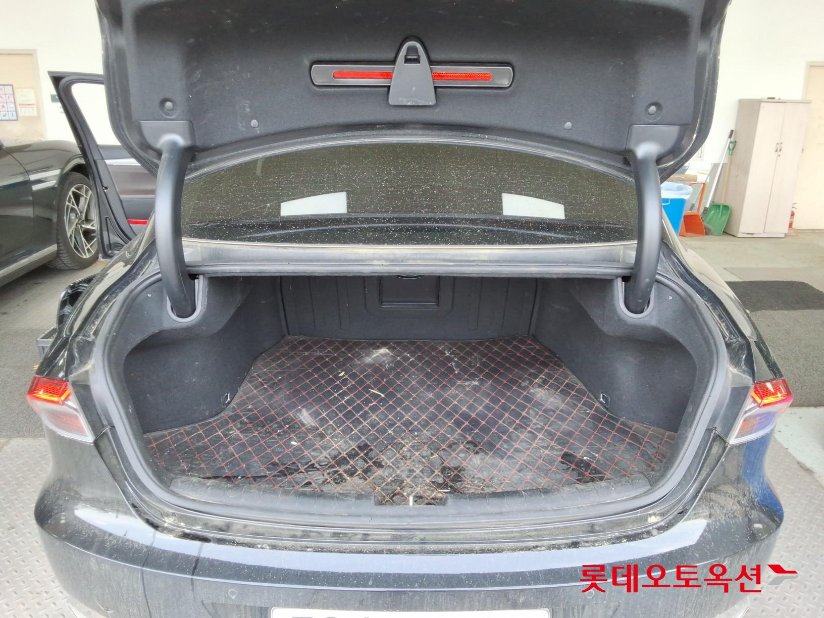 Hyundai Grandeur - 9