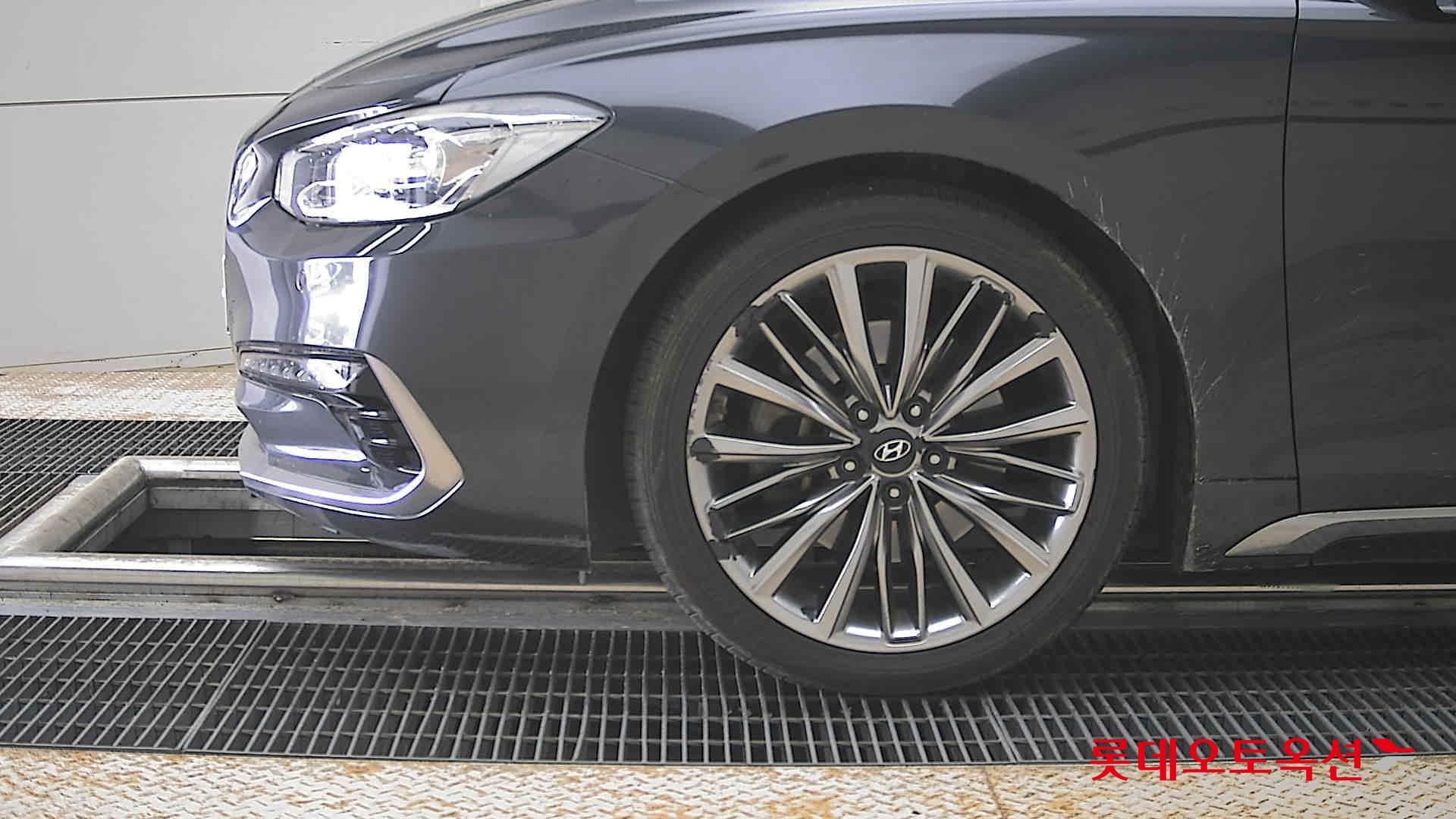 2017 - hyundai grandeur