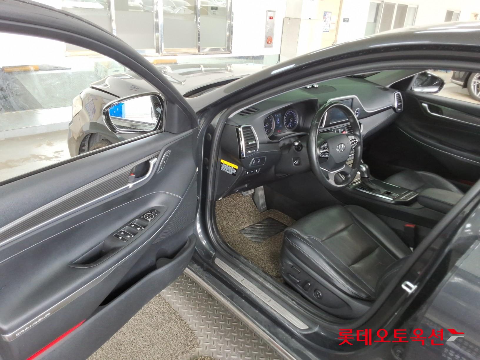 2017 - hyundai grandeur