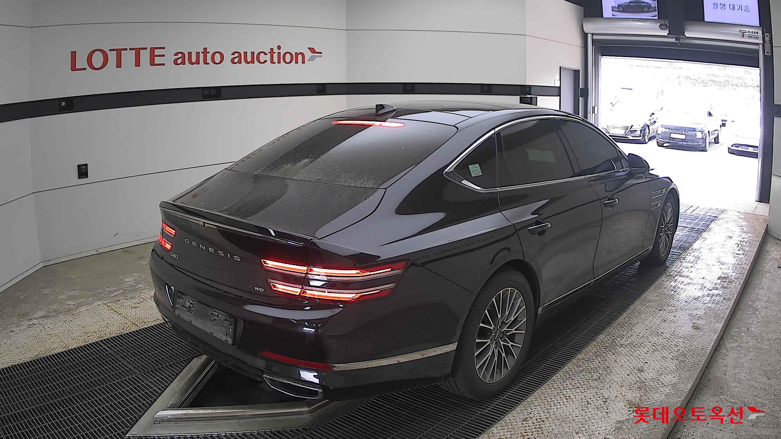 Genesis G80 - 5
