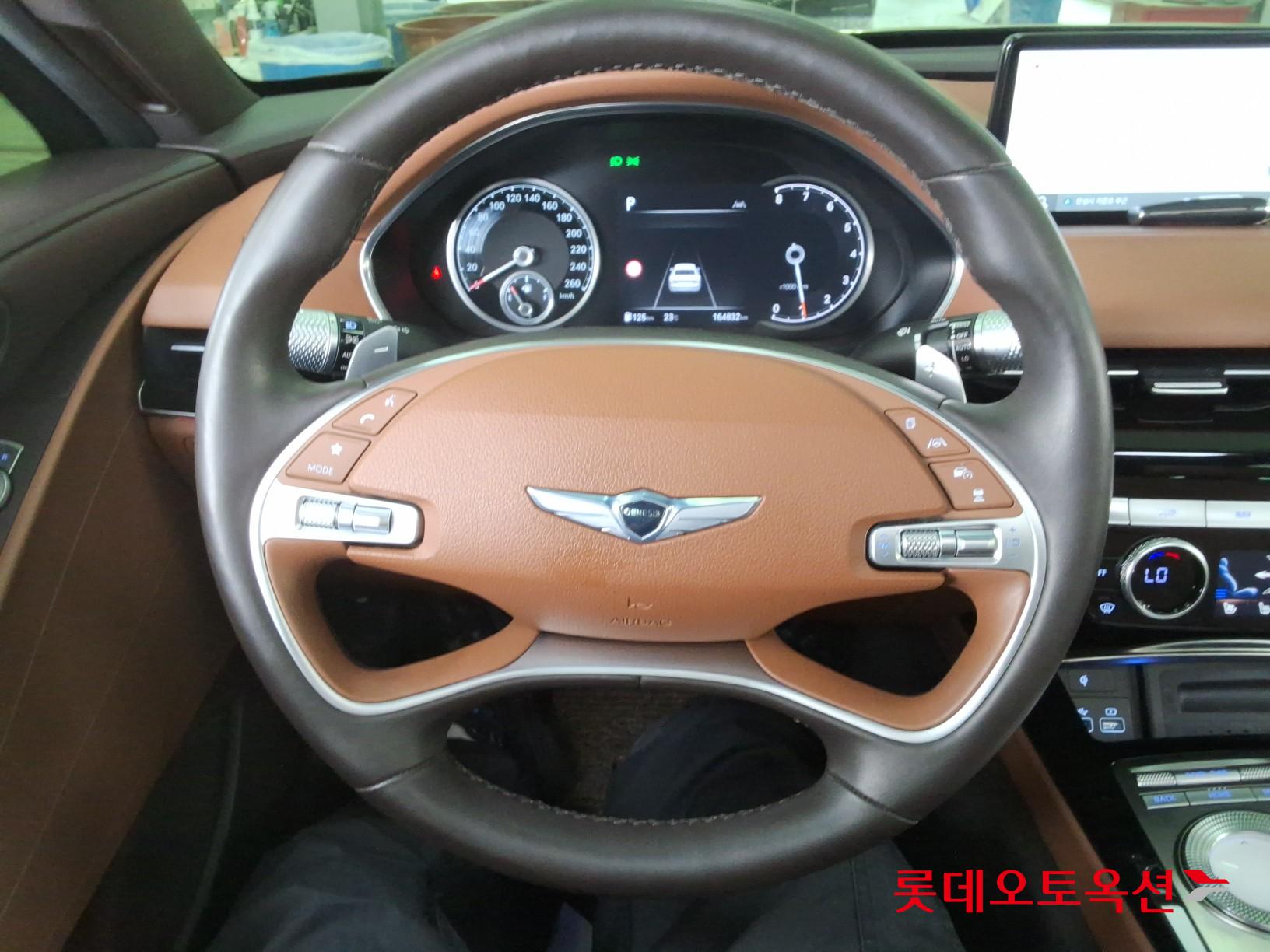 Genesis G80 - 30