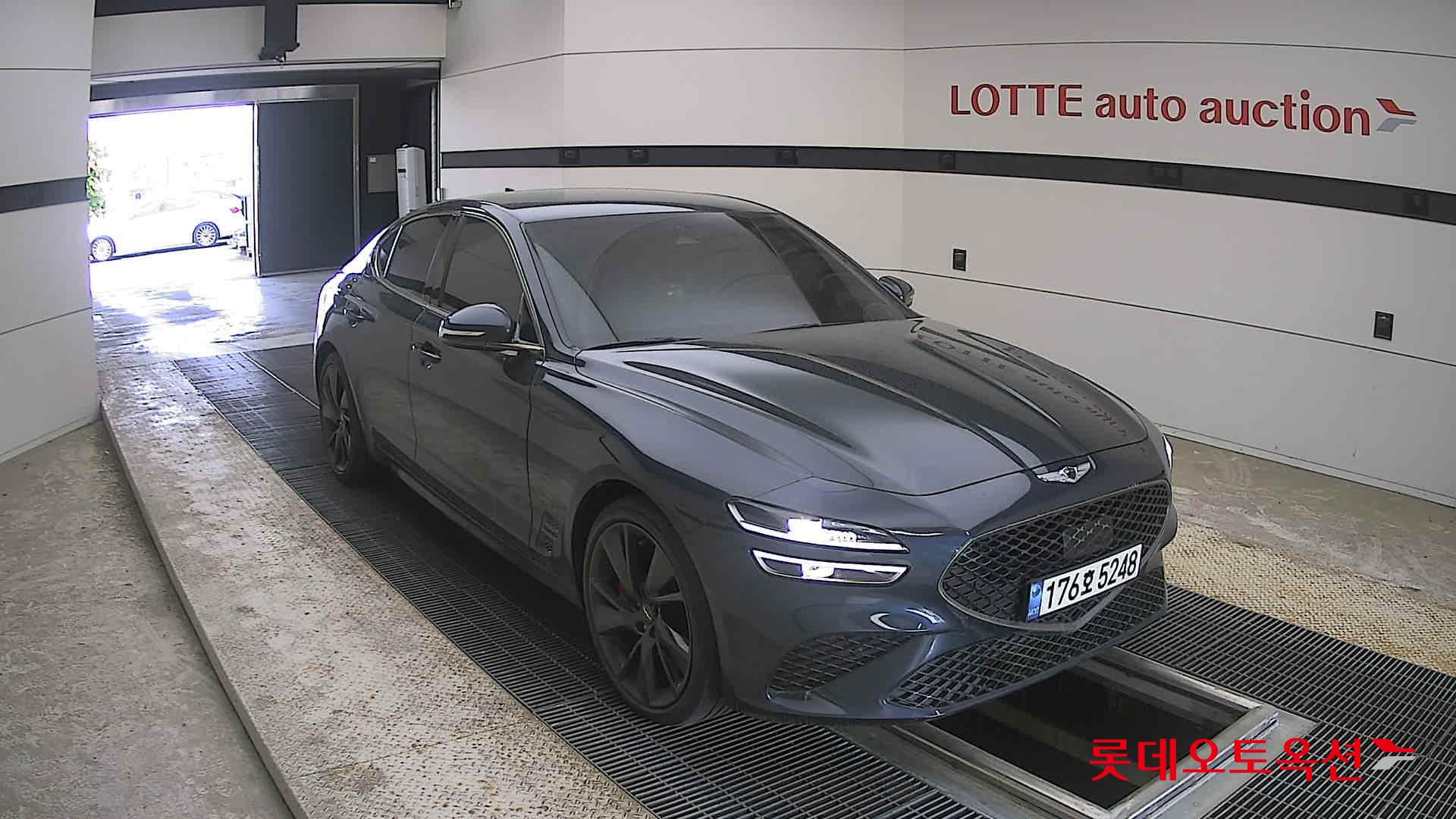 제네시스 G70 - 6