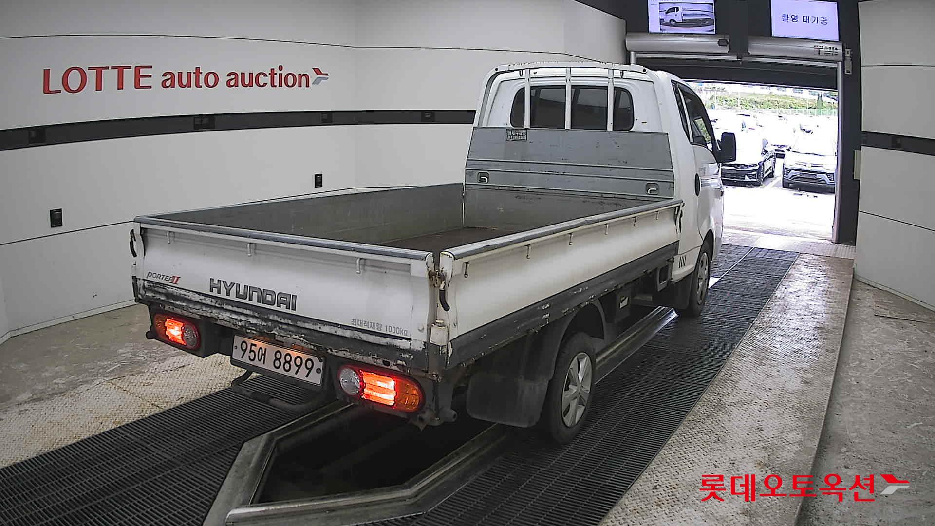 Hyundai Porter - 18