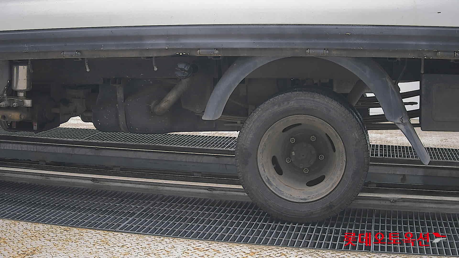 Hyundai Porter - 26