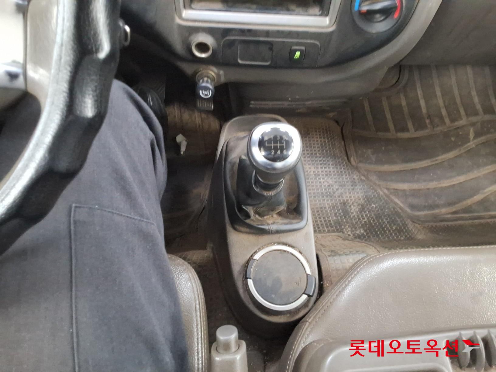 Hyundai Porter - 33