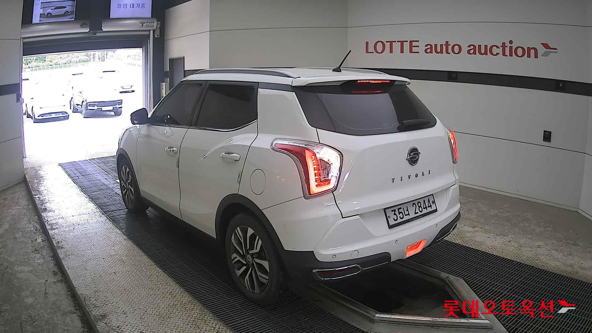 KG Mobility Tivoli - 4