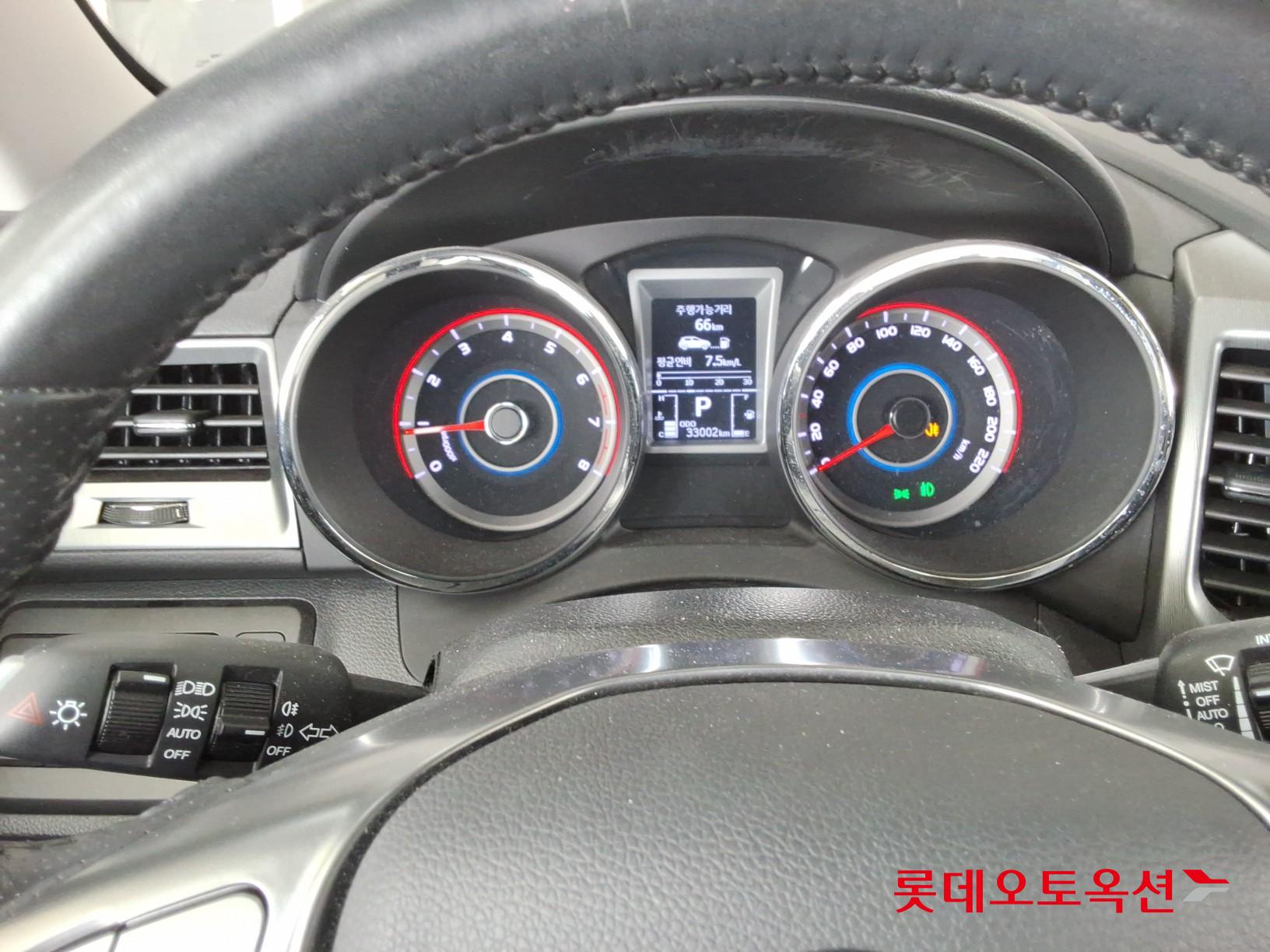 KG Mobility Tivoli - 30