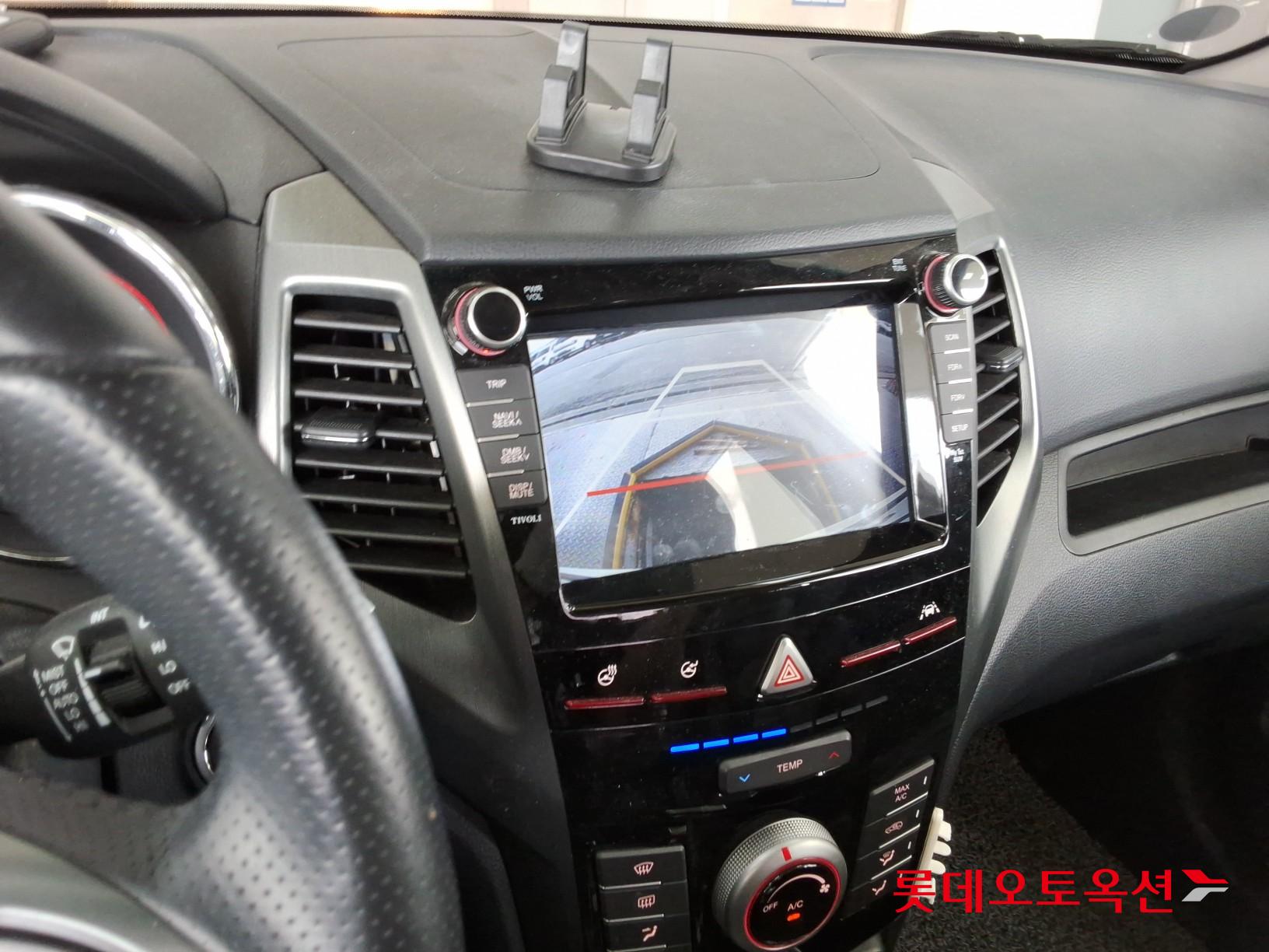 KG Mobility Tivoli - 31
