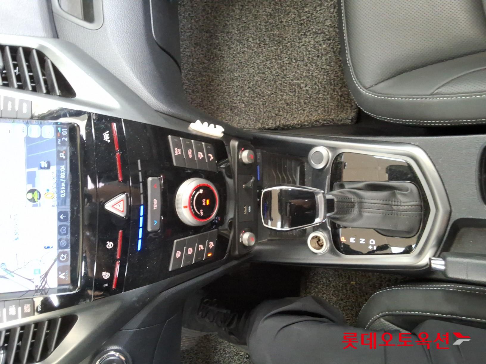 KG Mobility Tivoli - 32