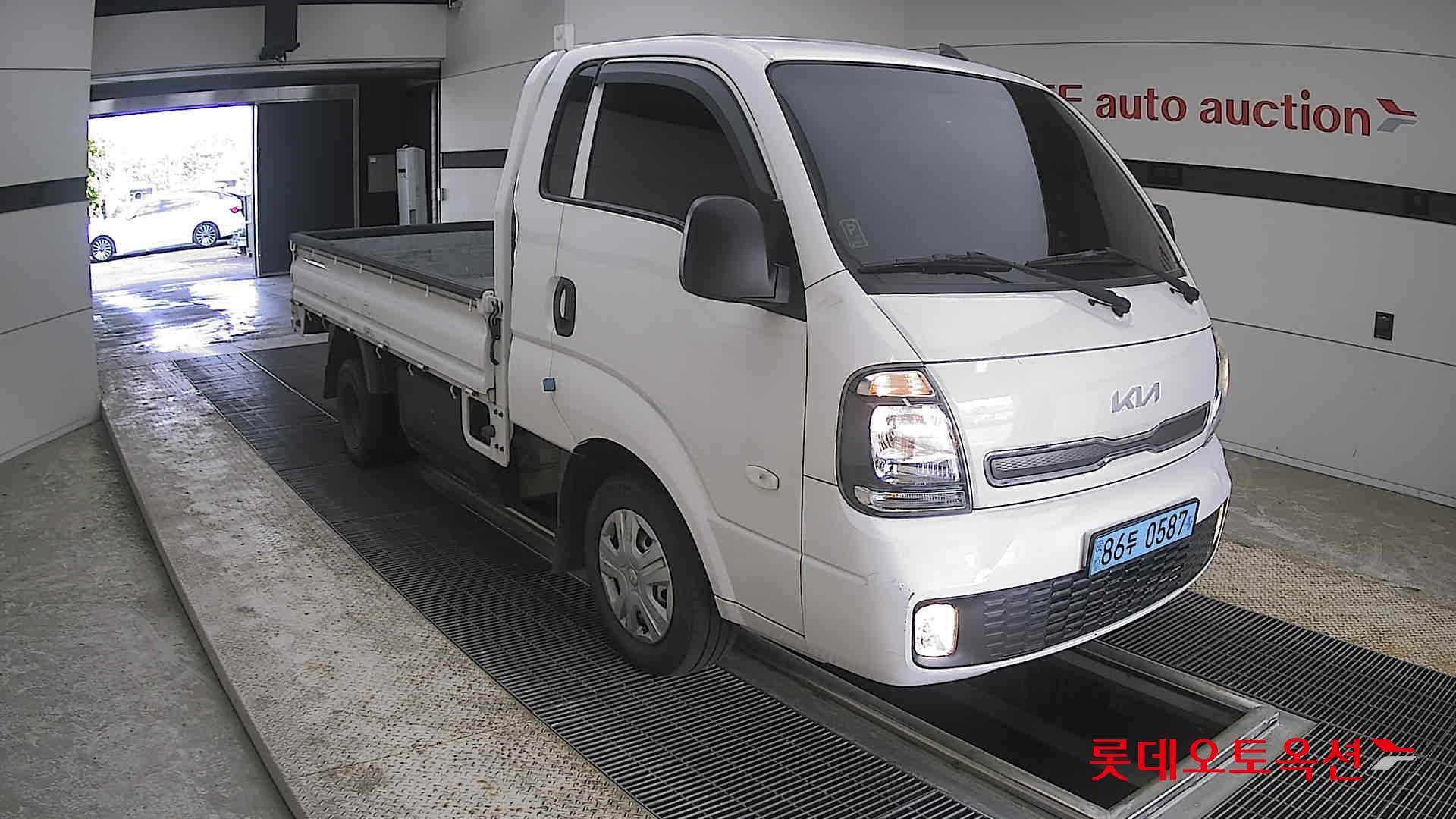 Kia Bongo - 6