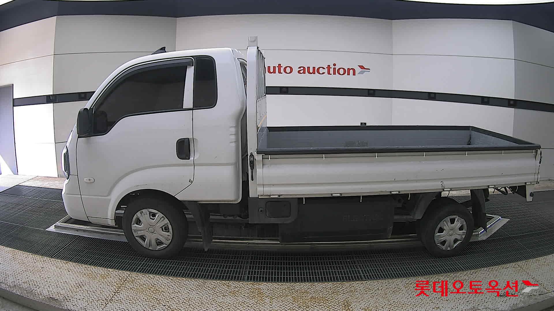Kia Bongo - 13