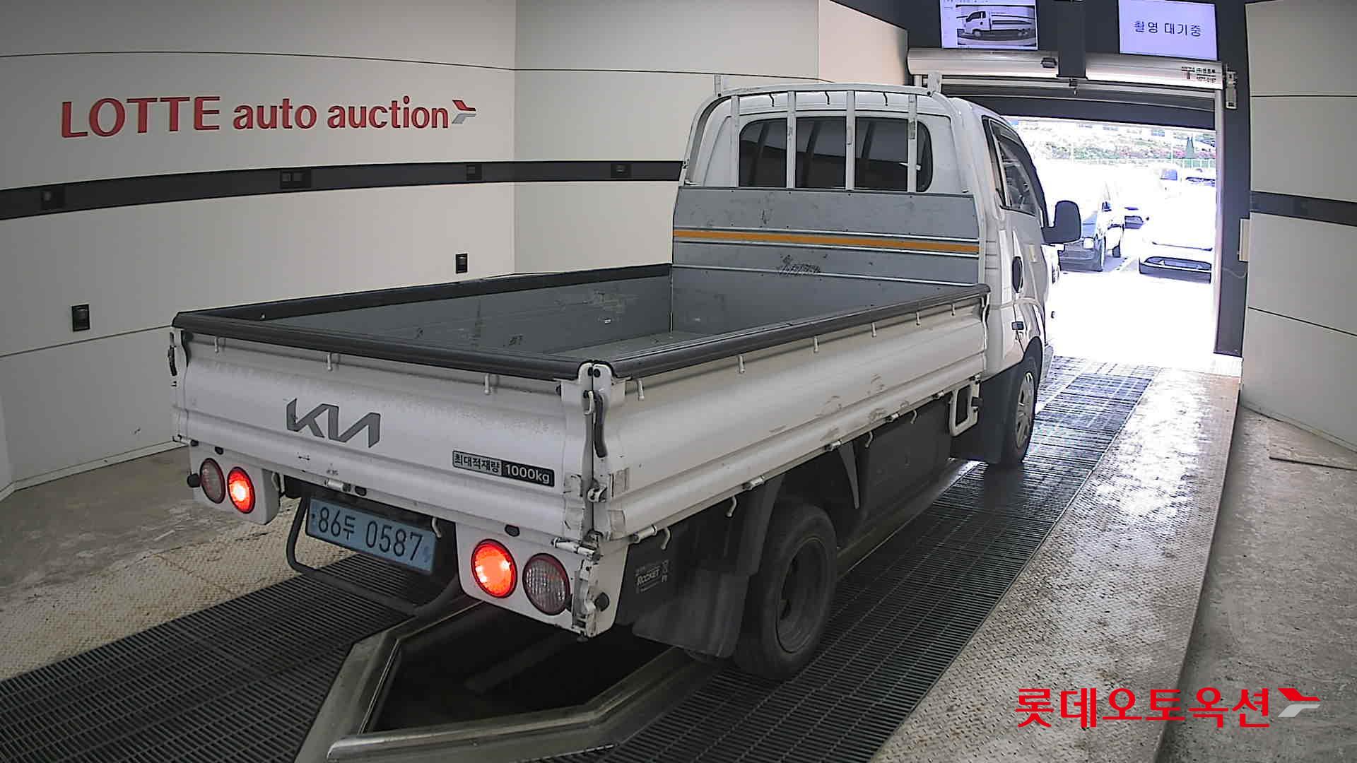 Kia Bongo - 18