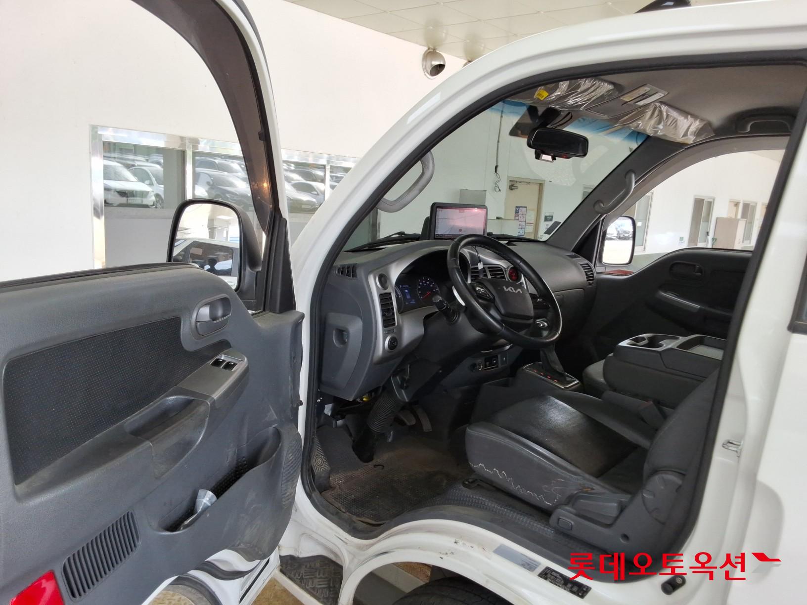 Kia Bongo - 36