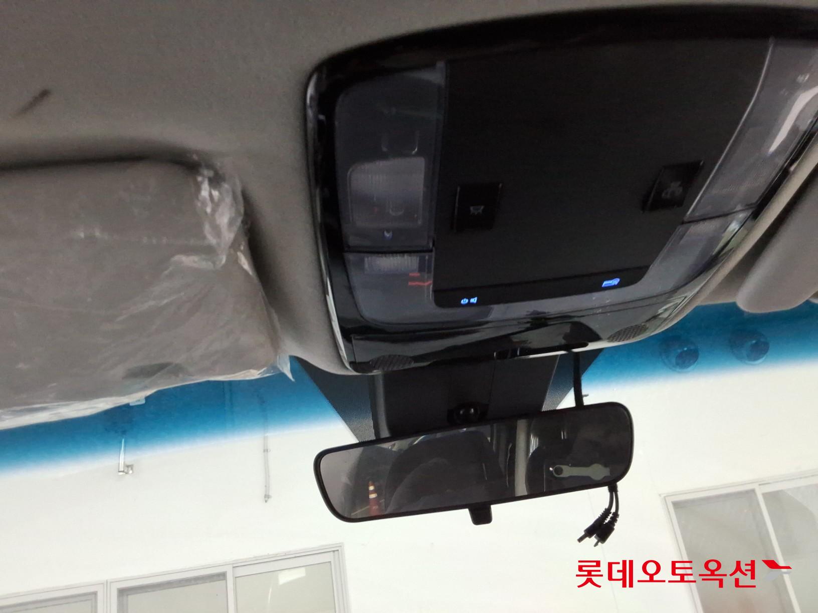 2023 - hyundai staria