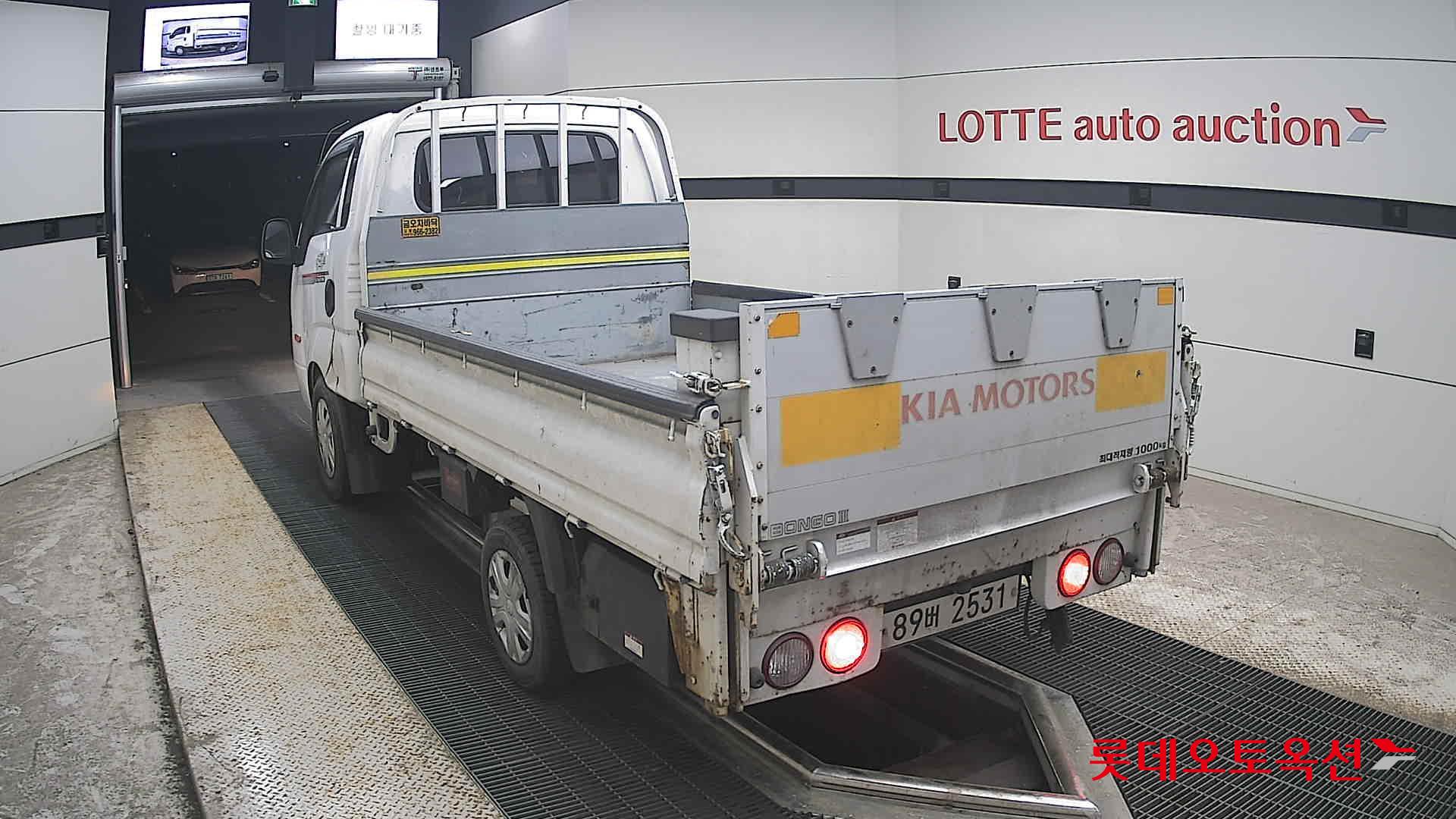 Kia Bongo - 16